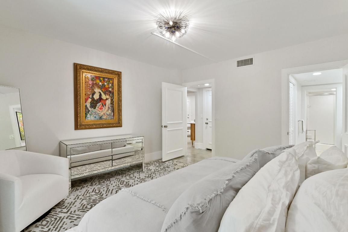 226 Brazilian Avenue 2 C