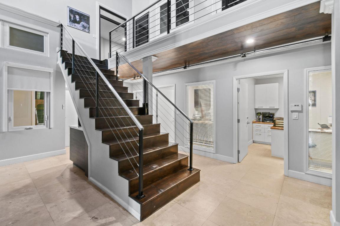 5401 N Haverhill Road 126