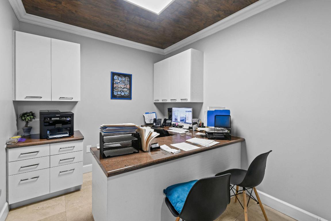 5401 N Haverhill Road 126