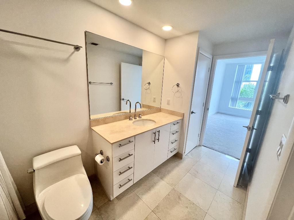 550 Okeechobee Boulevard 514