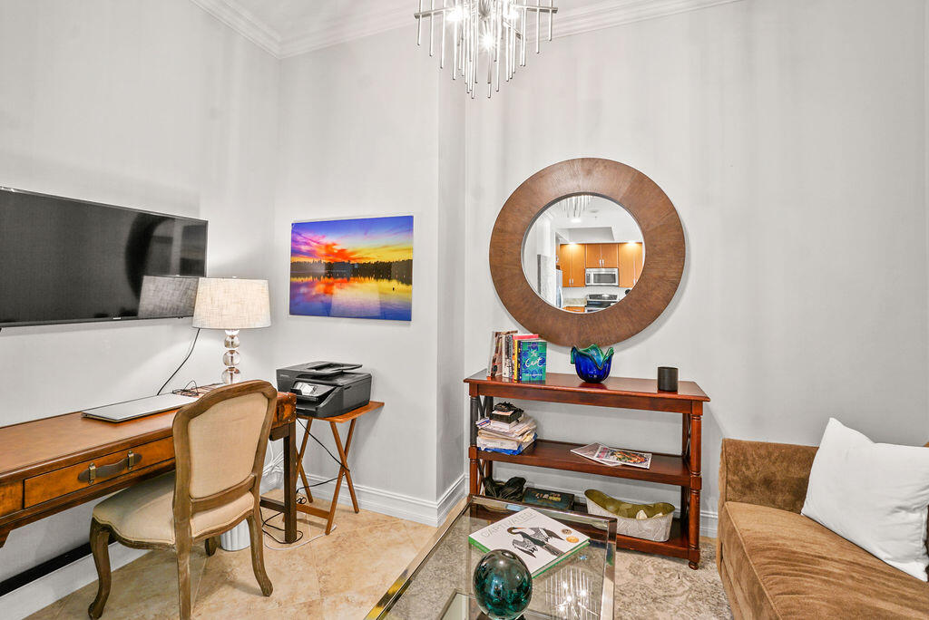 701 S Olive Avenue 1003