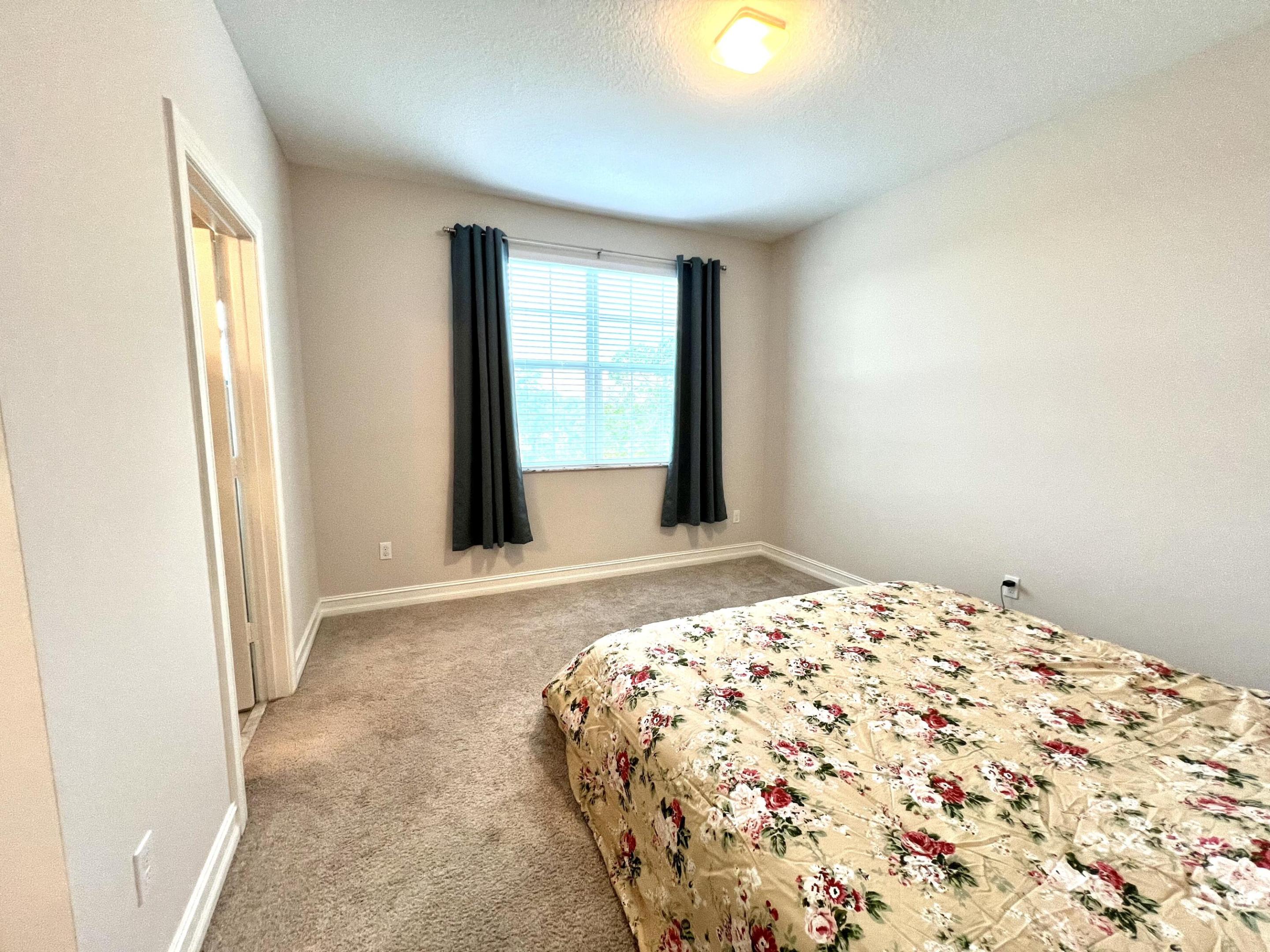 224 S Federal Highway 1