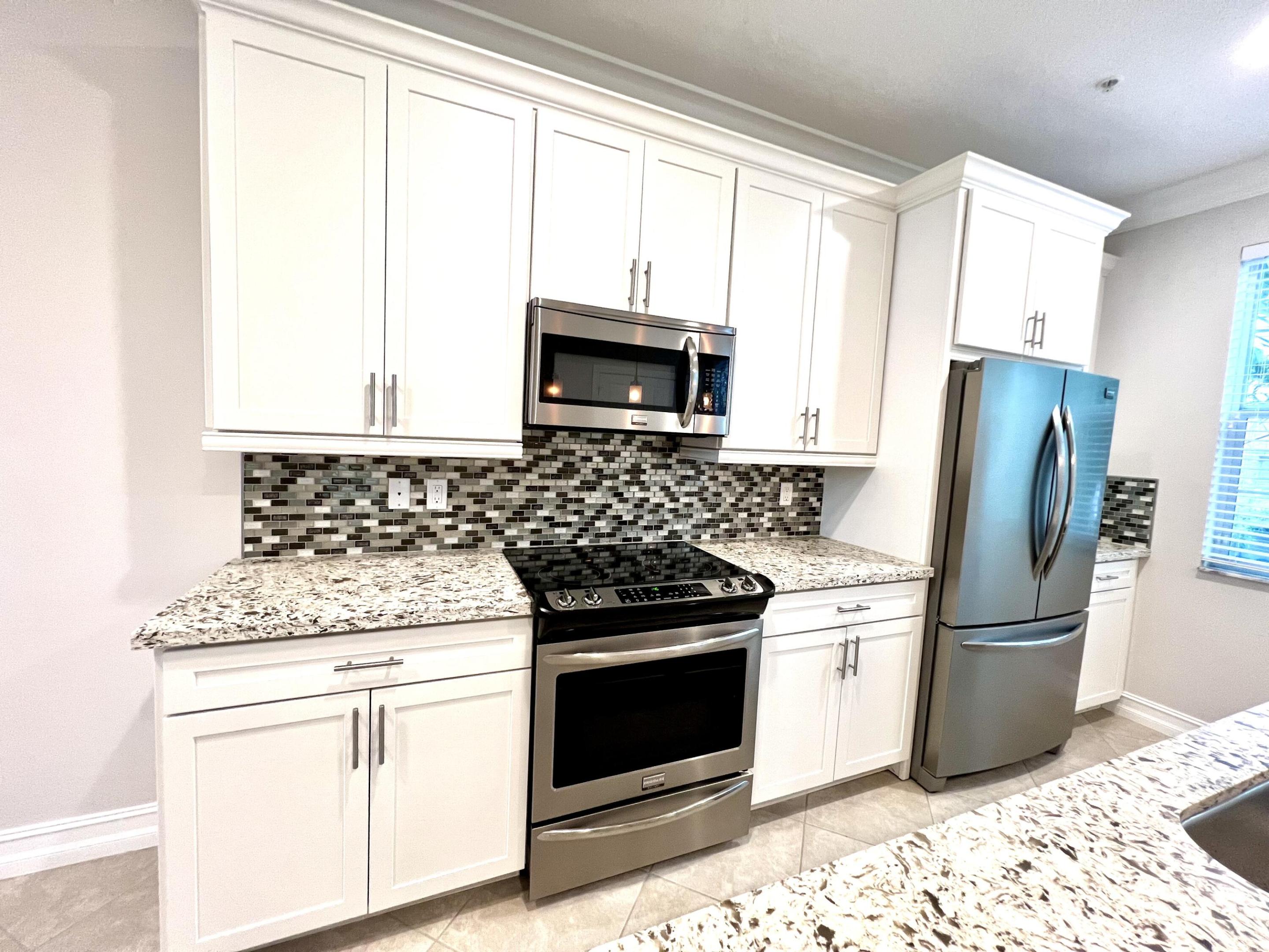 224 S Federal Highway 1