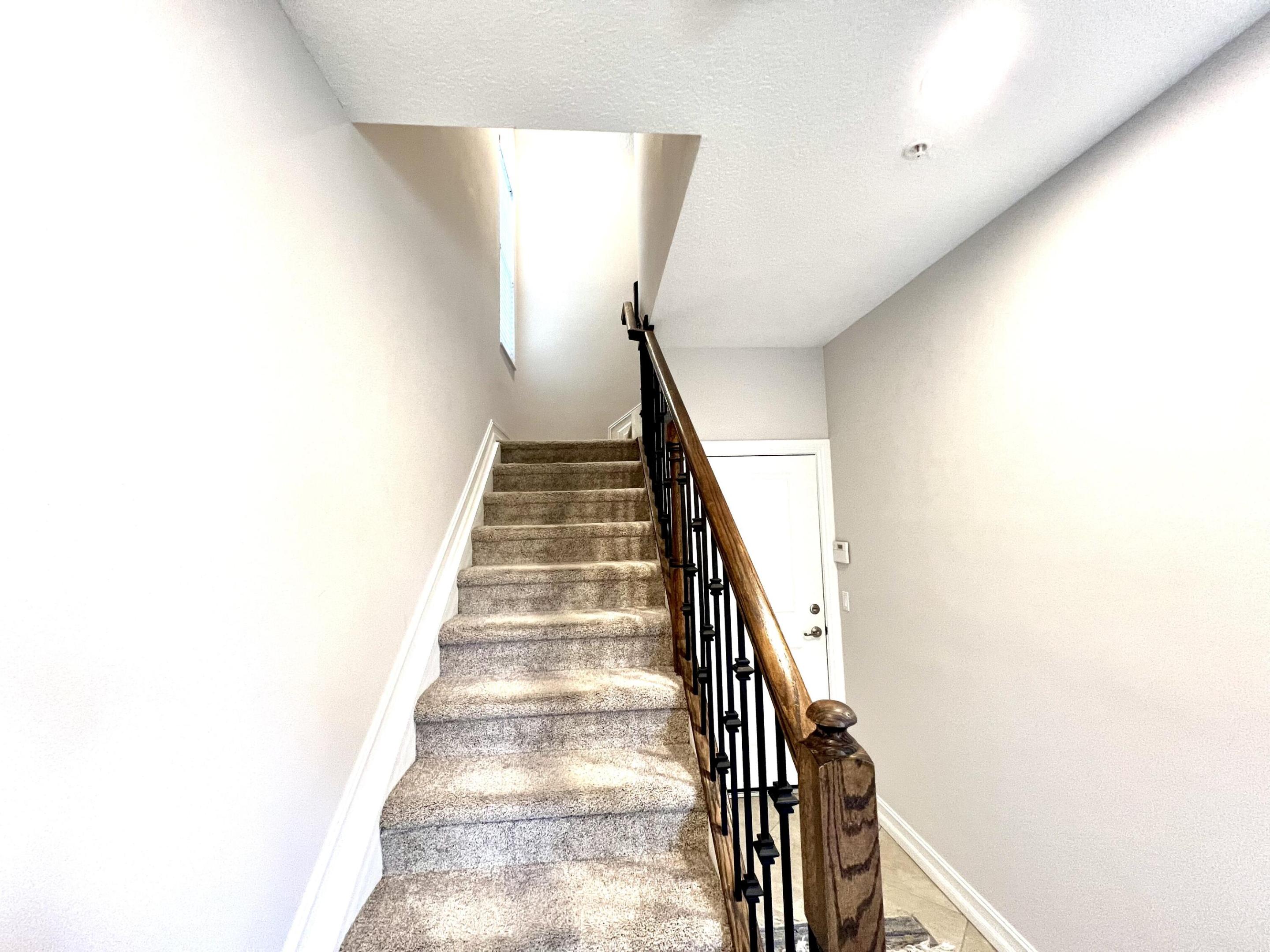 224 S Federal Highway 1