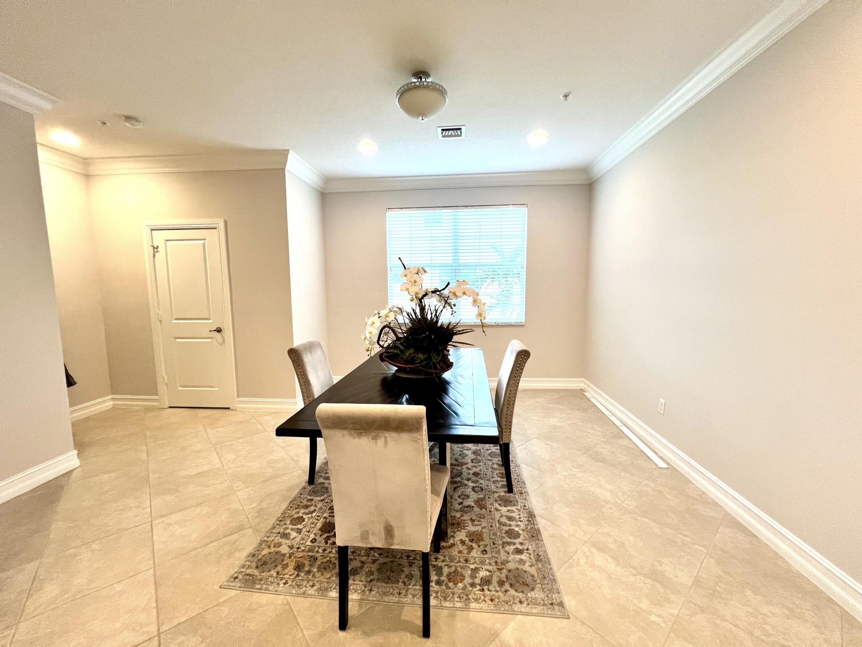 224 S Federal Highway 1