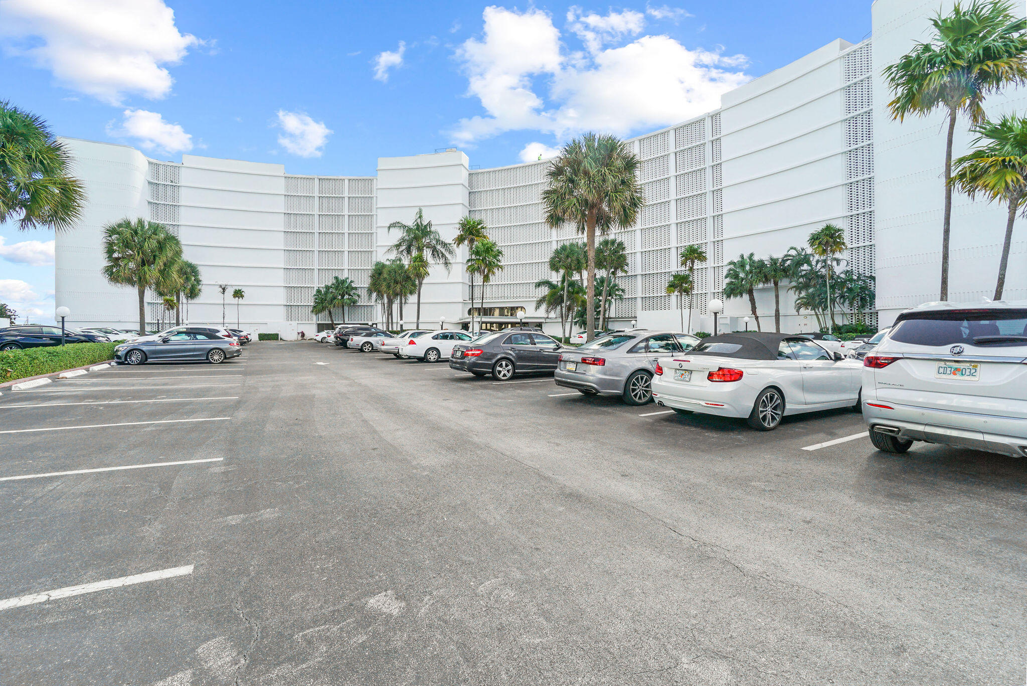 3590 S Ocean 606 Boulevard 606