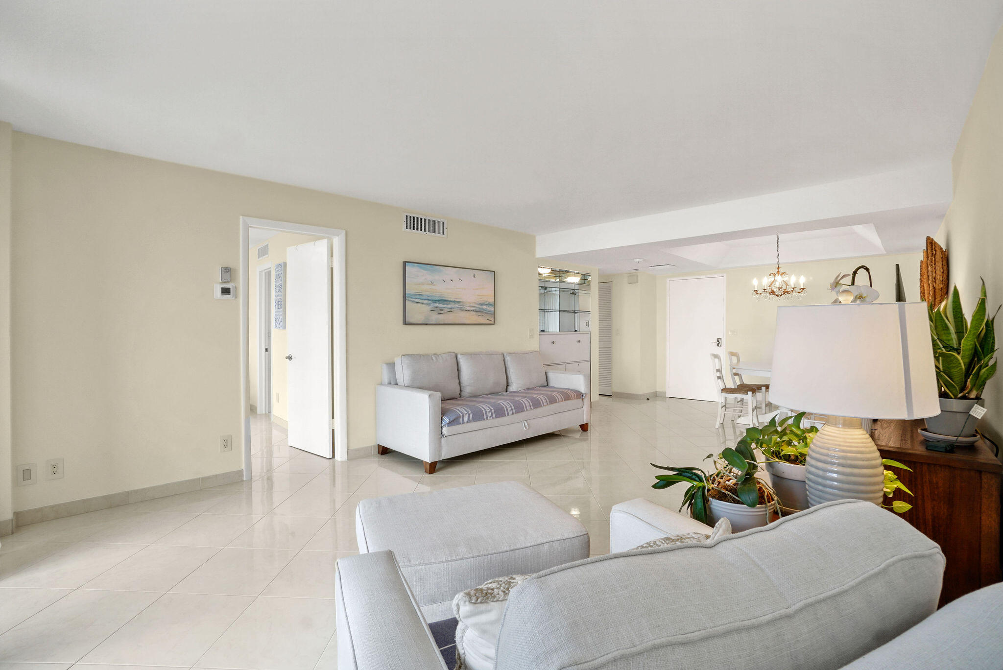 3590 S Ocean 606 Boulevard 606