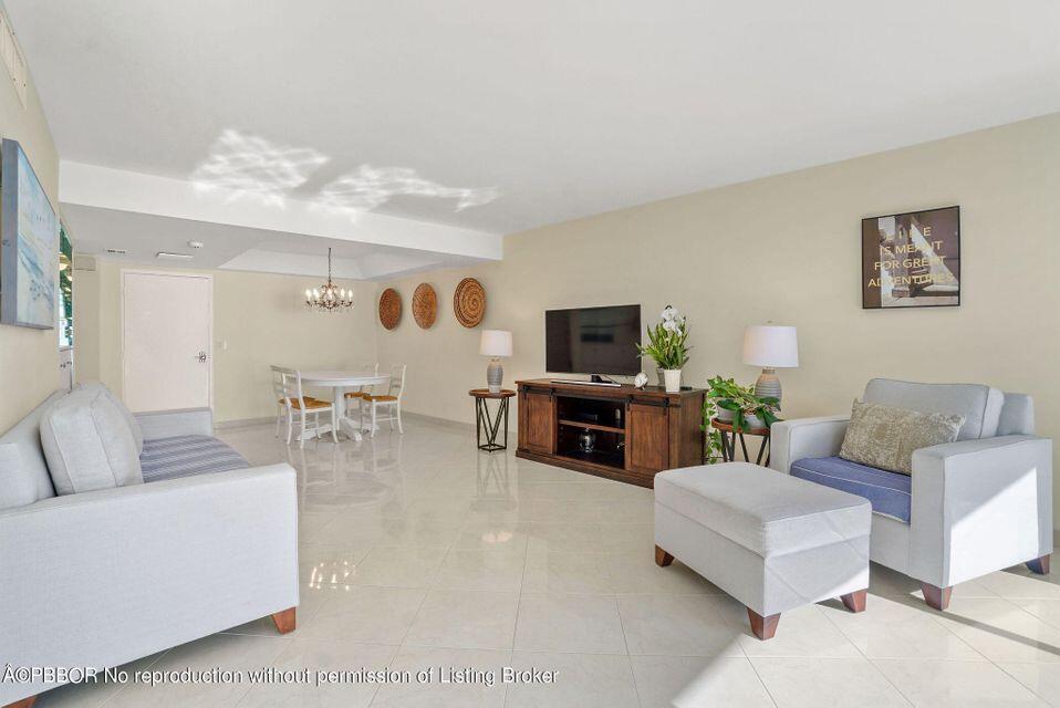 3590 S Ocean 606 Boulevard 606