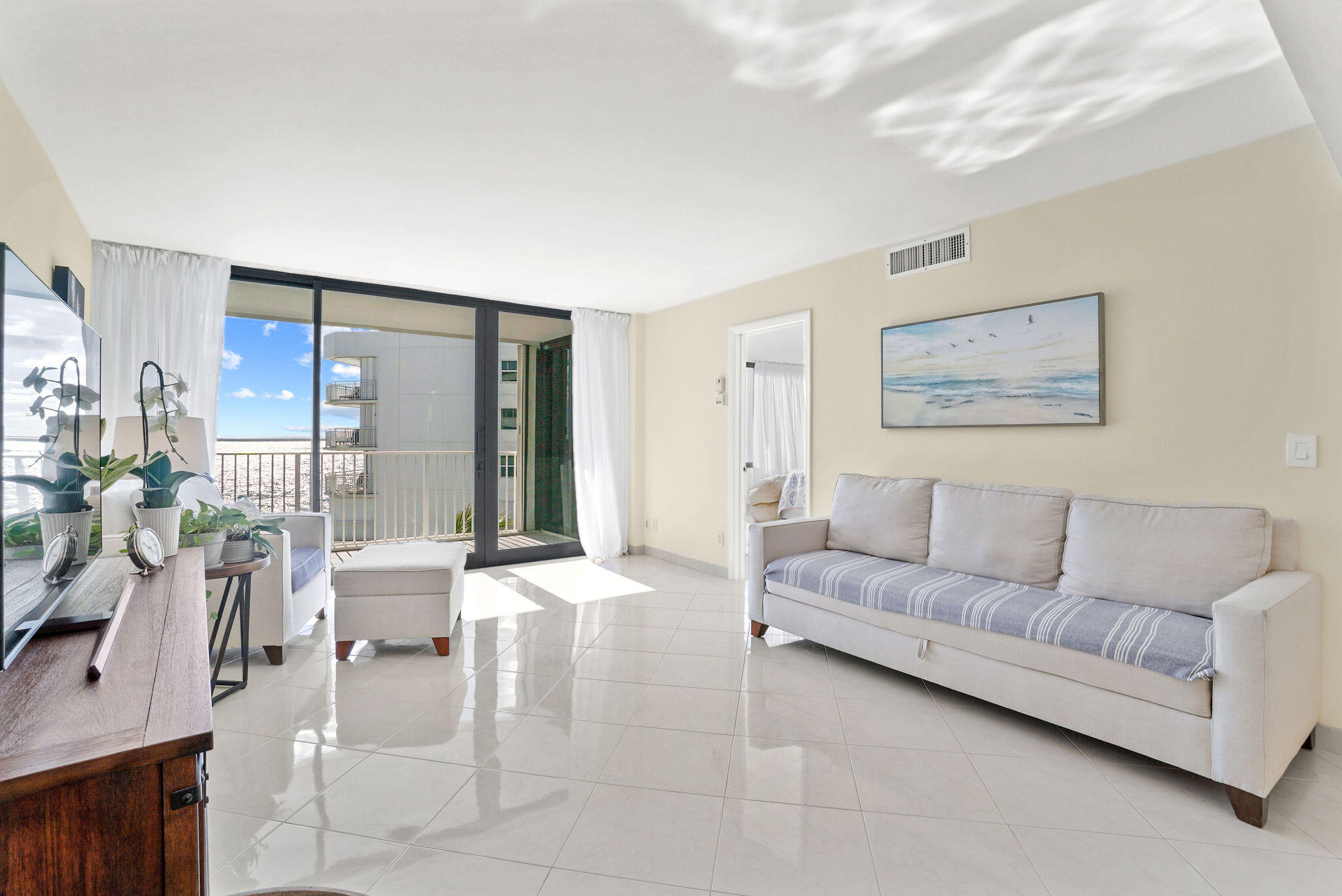 3590 S Ocean 606 Boulevard 606