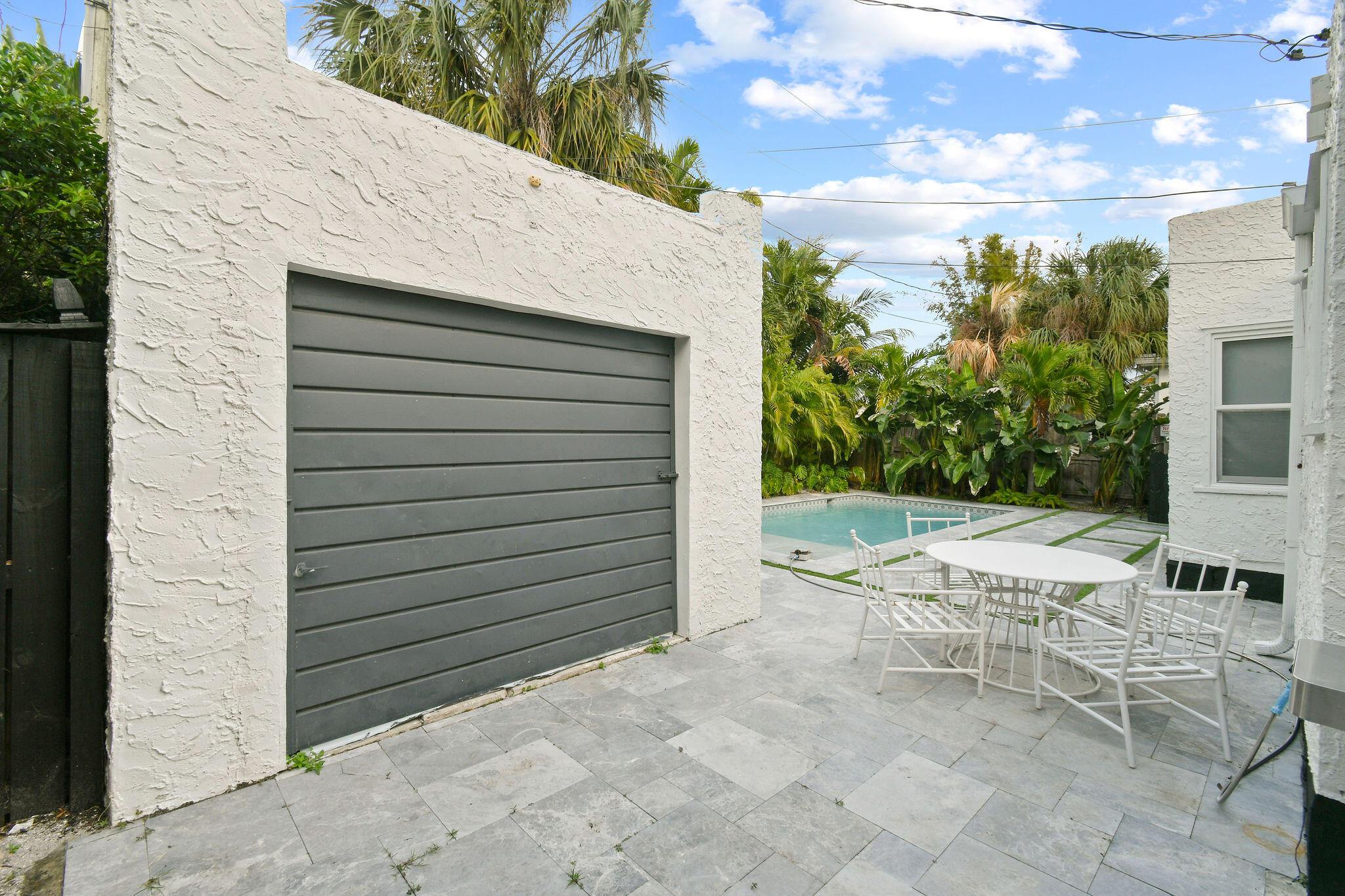 525 Westwood Road