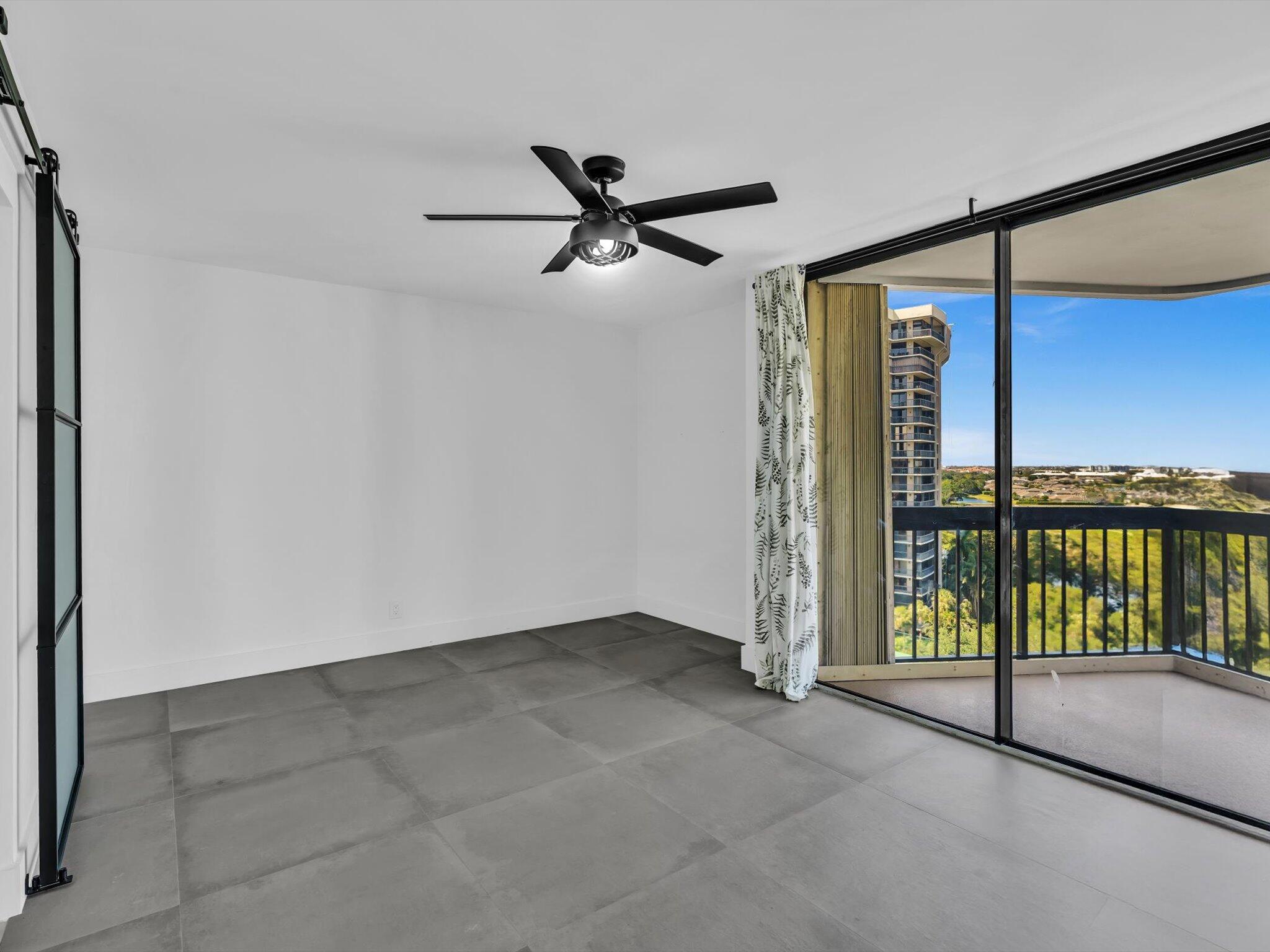 2425 Presidential Way 1101