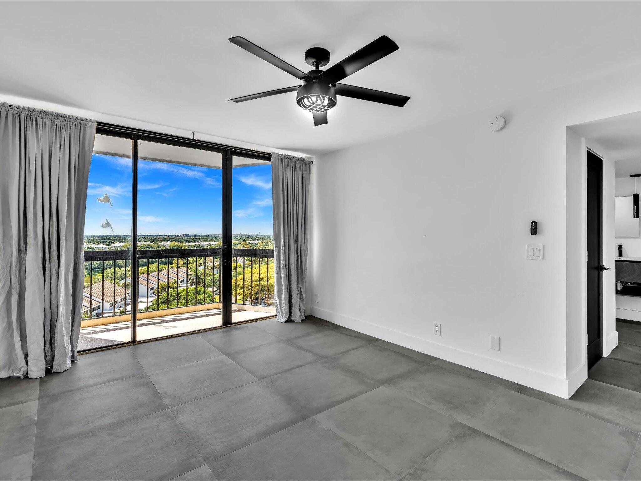 2425 Presidential Way 1101