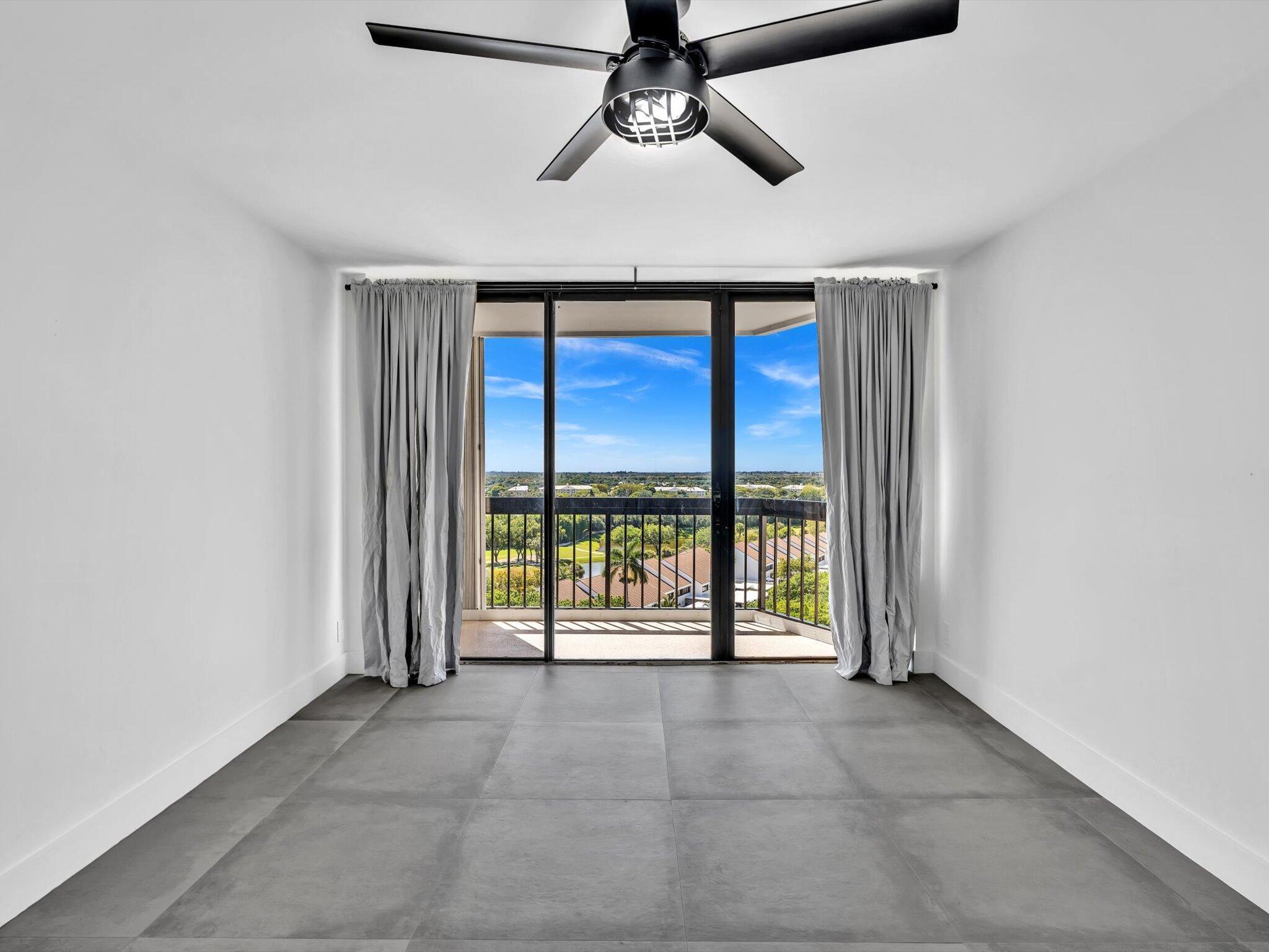 2425 Presidential Way 1101