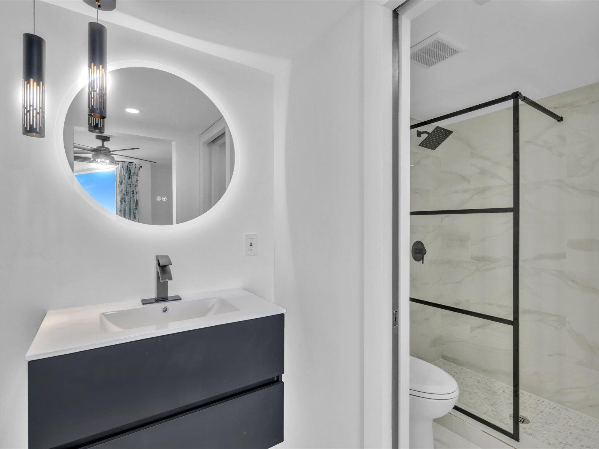 2425 Presidential Way 1101