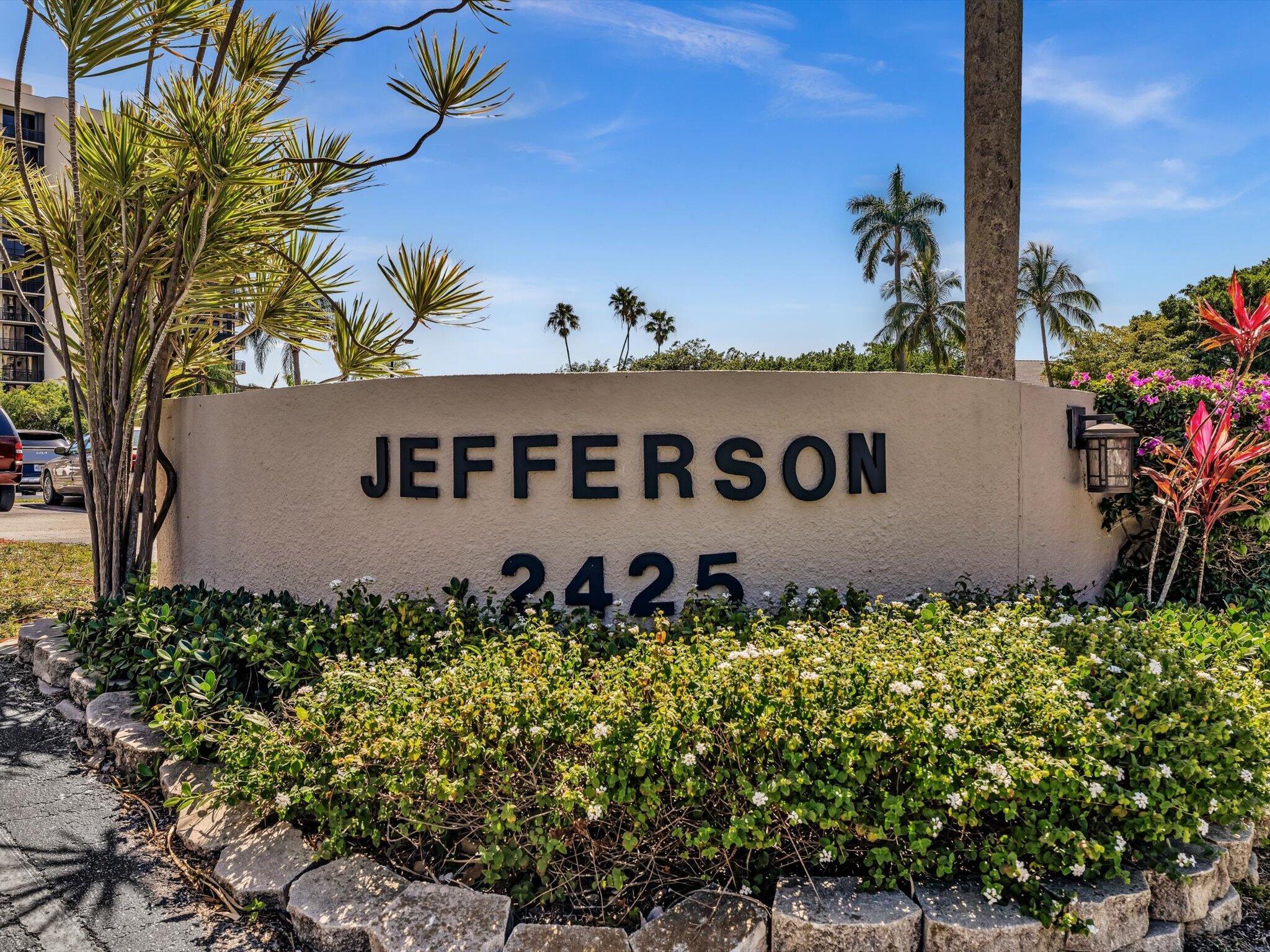 2425 Presidential Way 1101