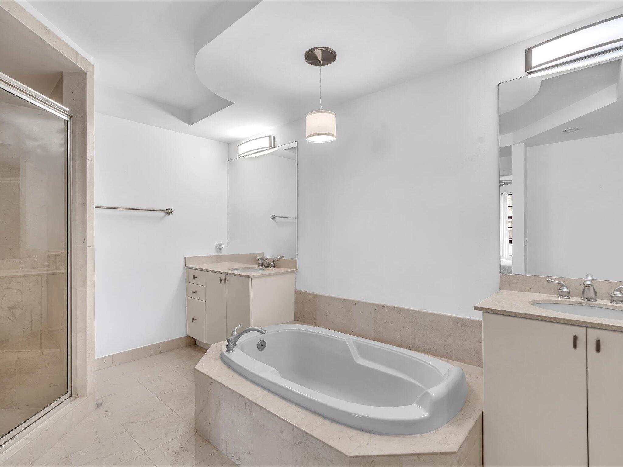 801 S Olive Avenue 1521