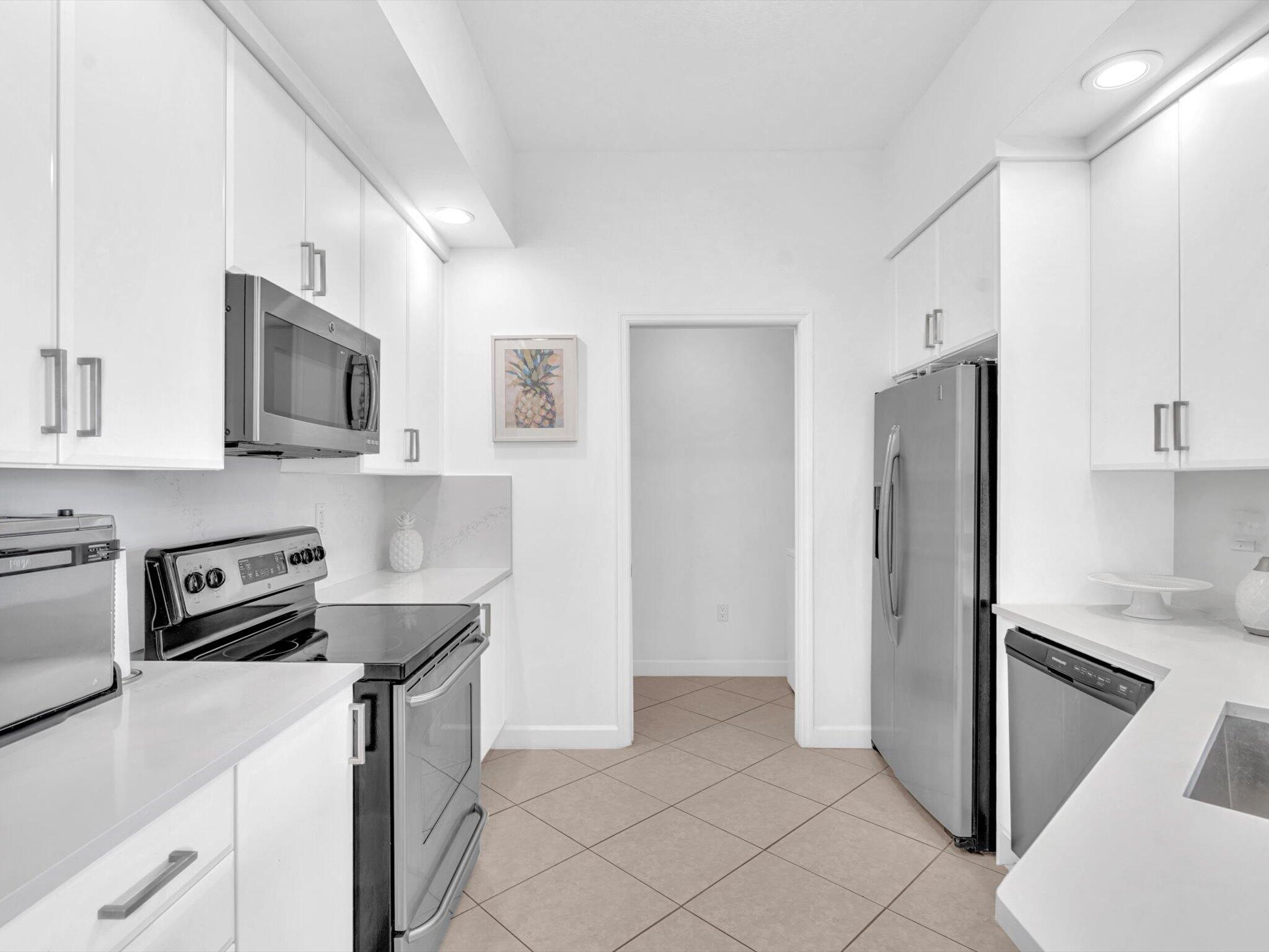 801 S Olive Avenue 1521