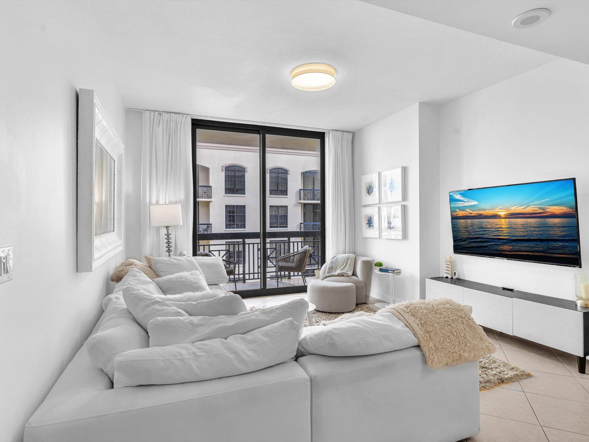 801 S Olive Avenue 1521