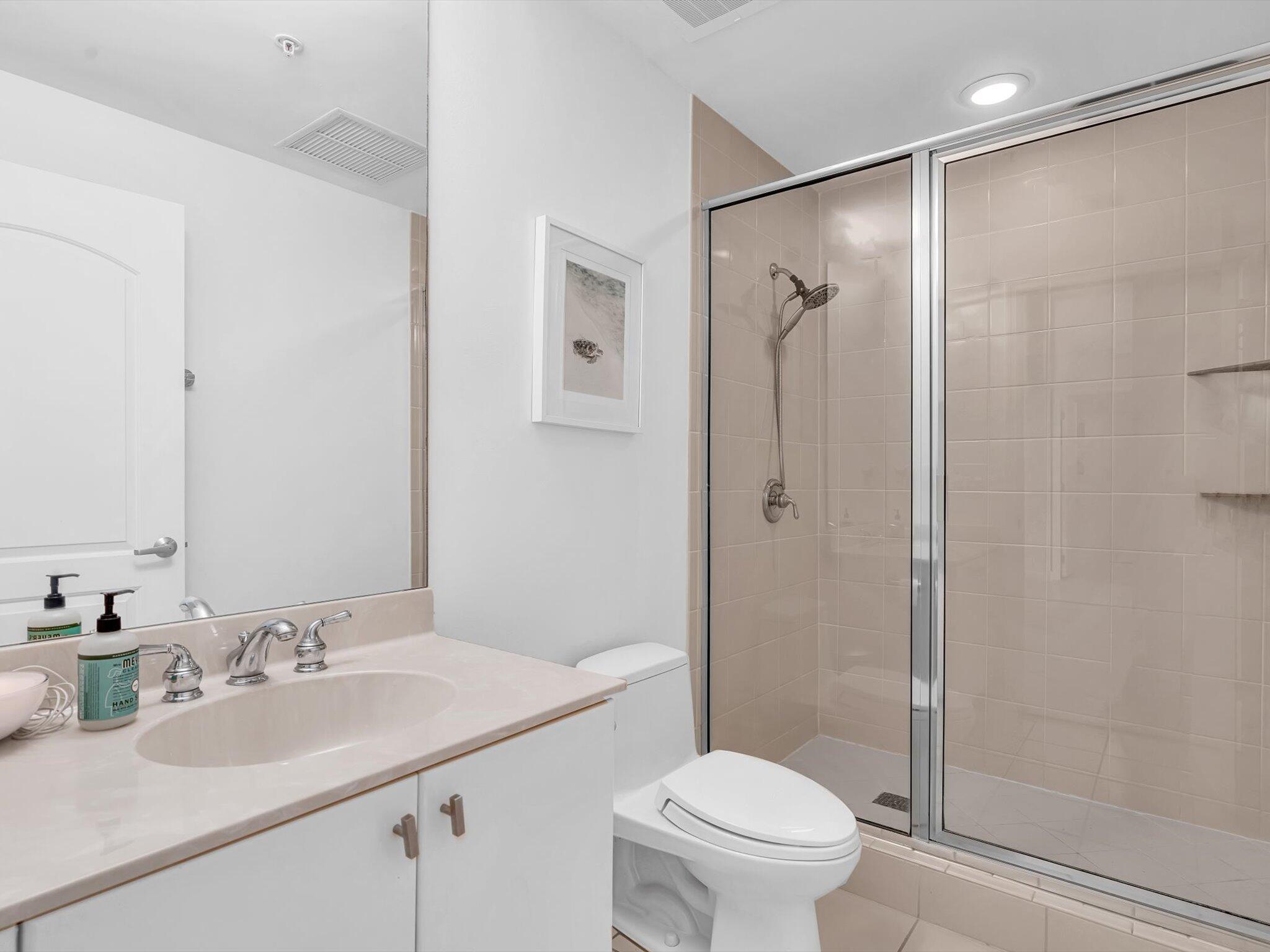 801 S Olive Avenue 1521