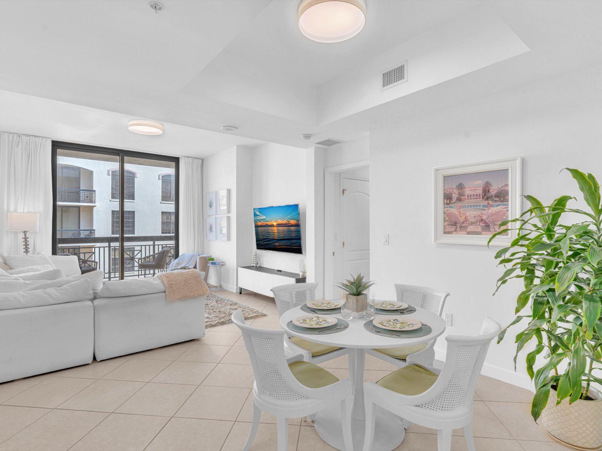 801 S Olive Avenue 1521