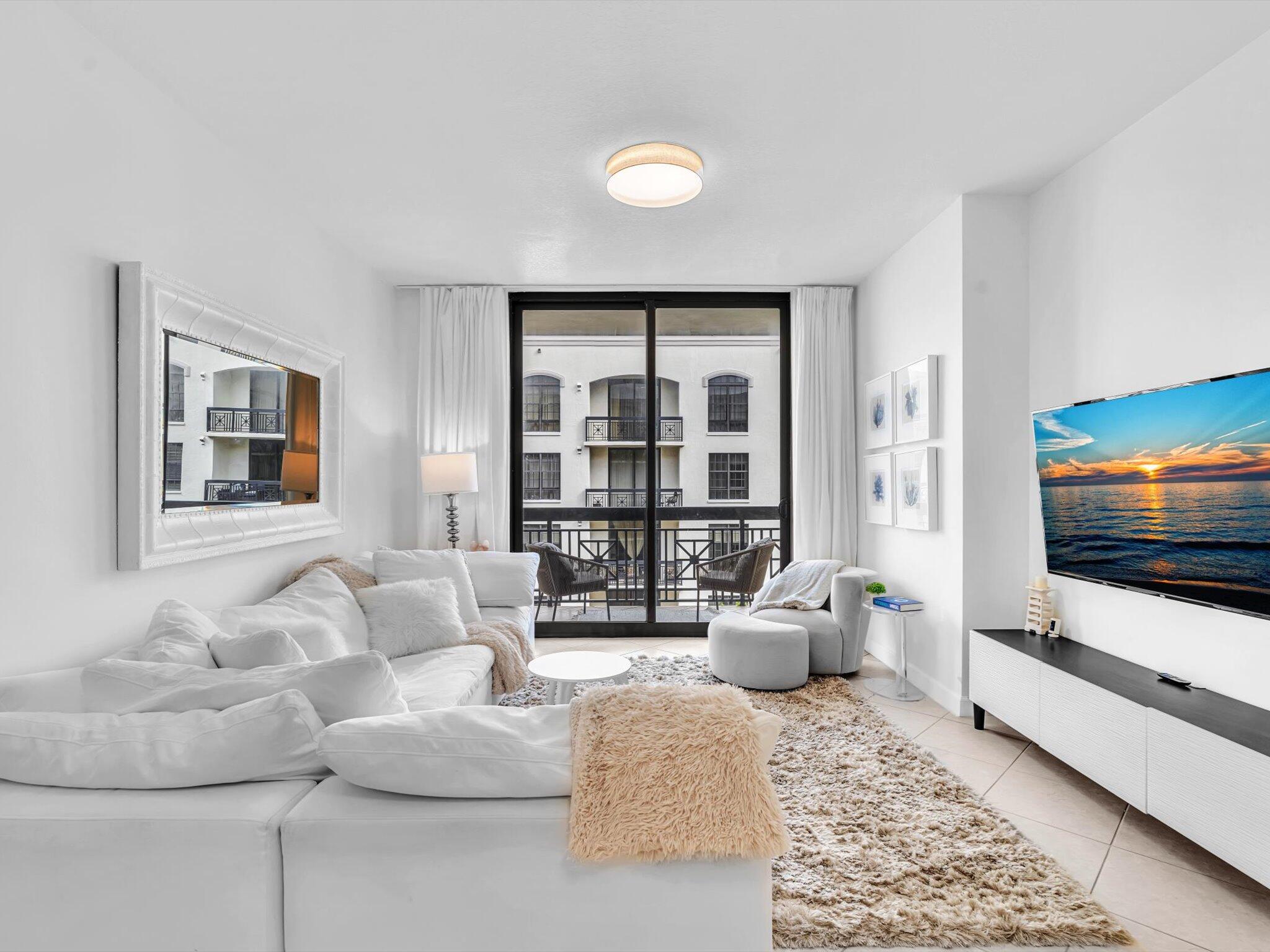 801 S Olive Avenue 1521