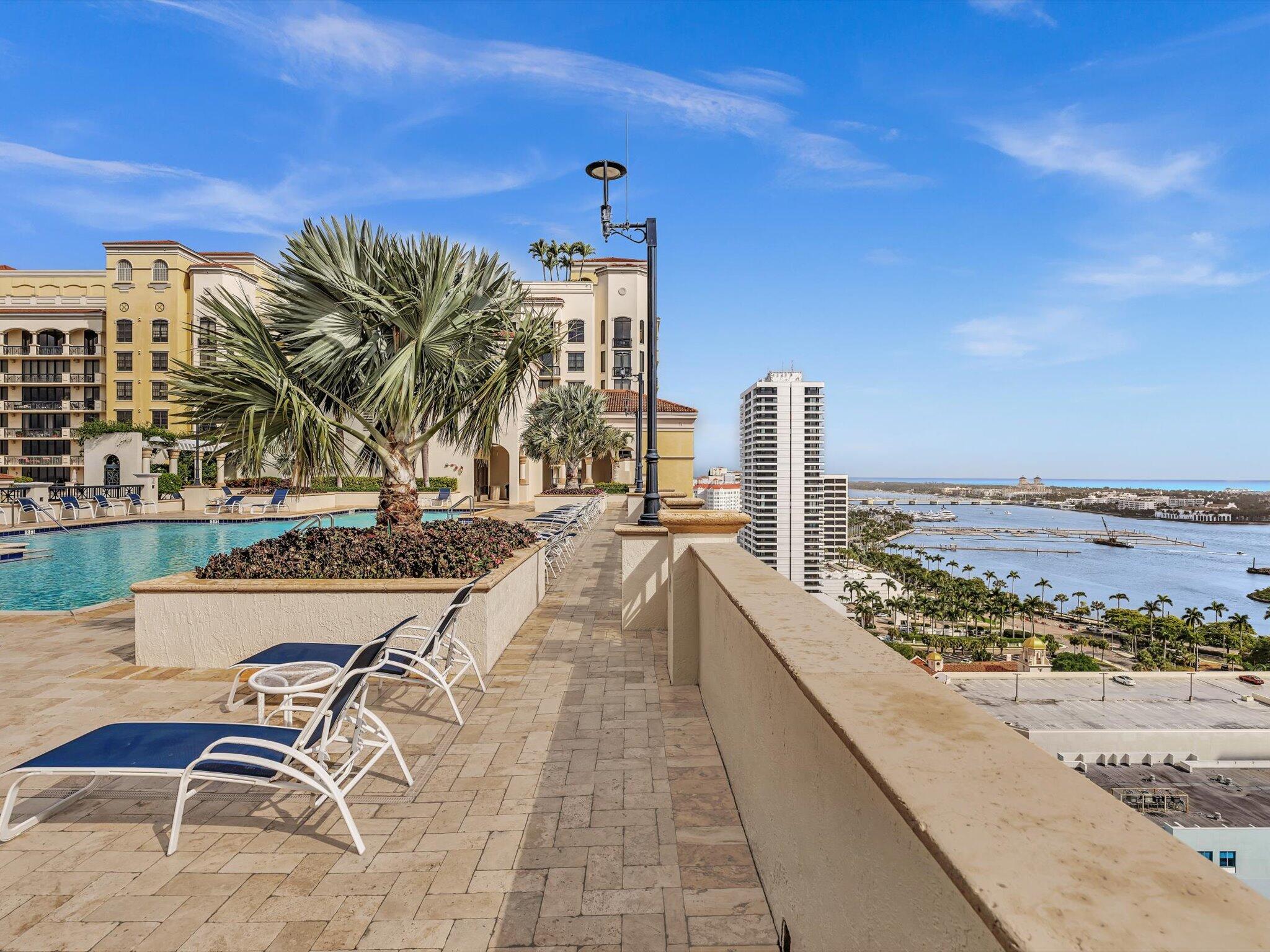 801 S Olive Avenue 1521