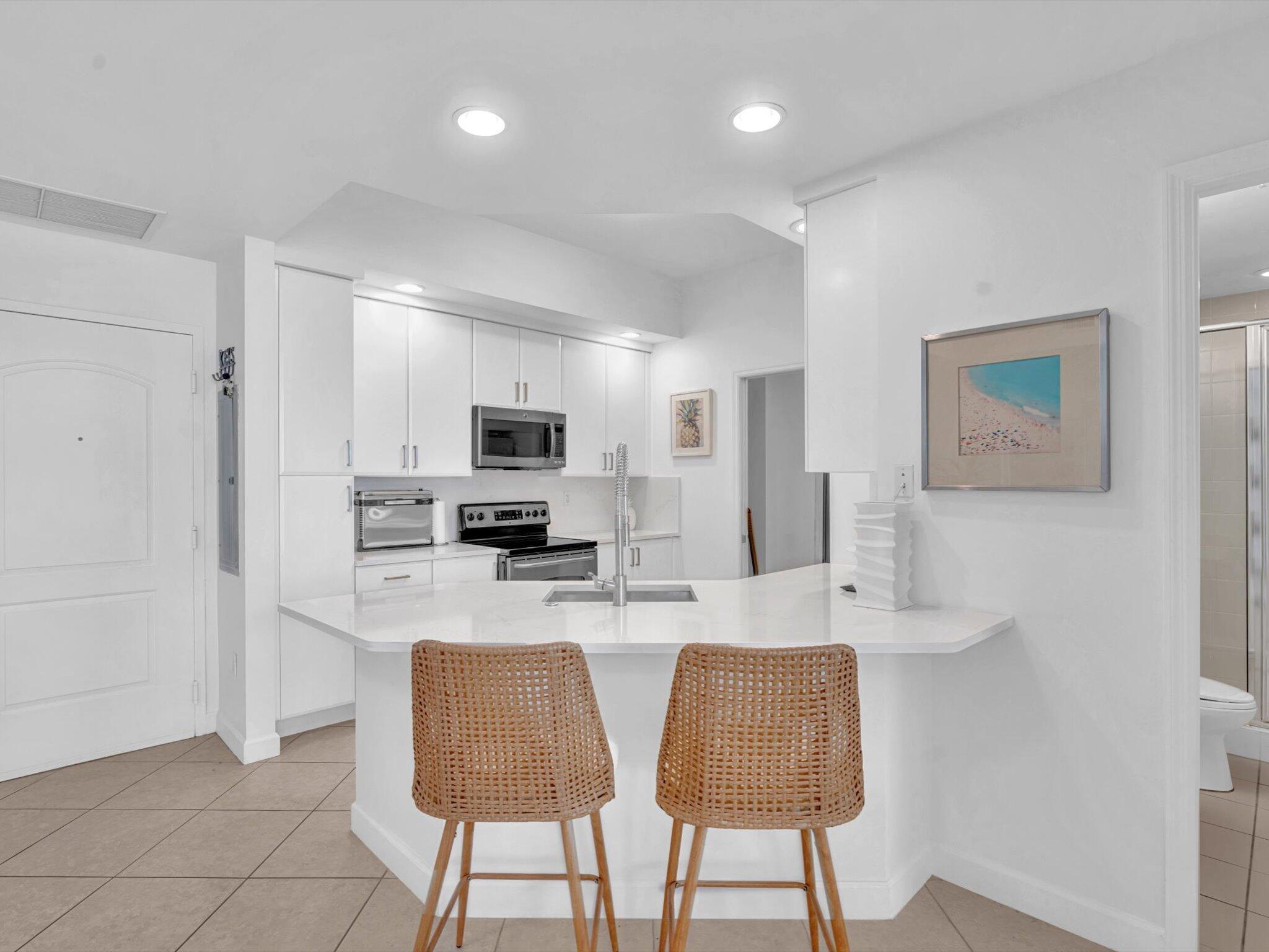 801 S Olive Avenue 1521