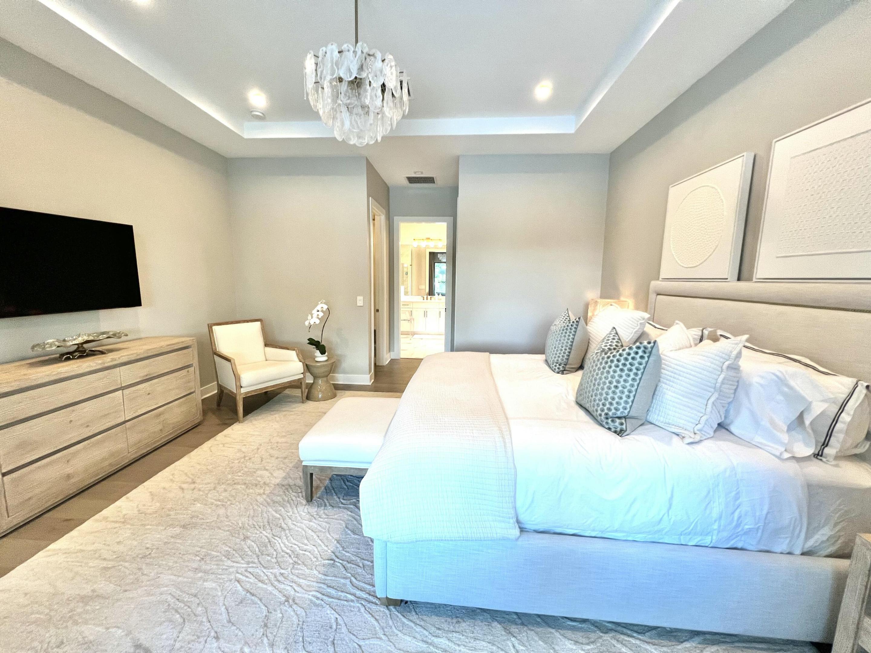 3029 Bellflower Circle