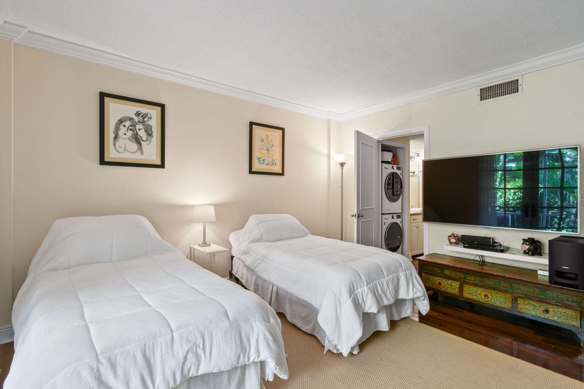 226 Brazilian Avenue 2 D