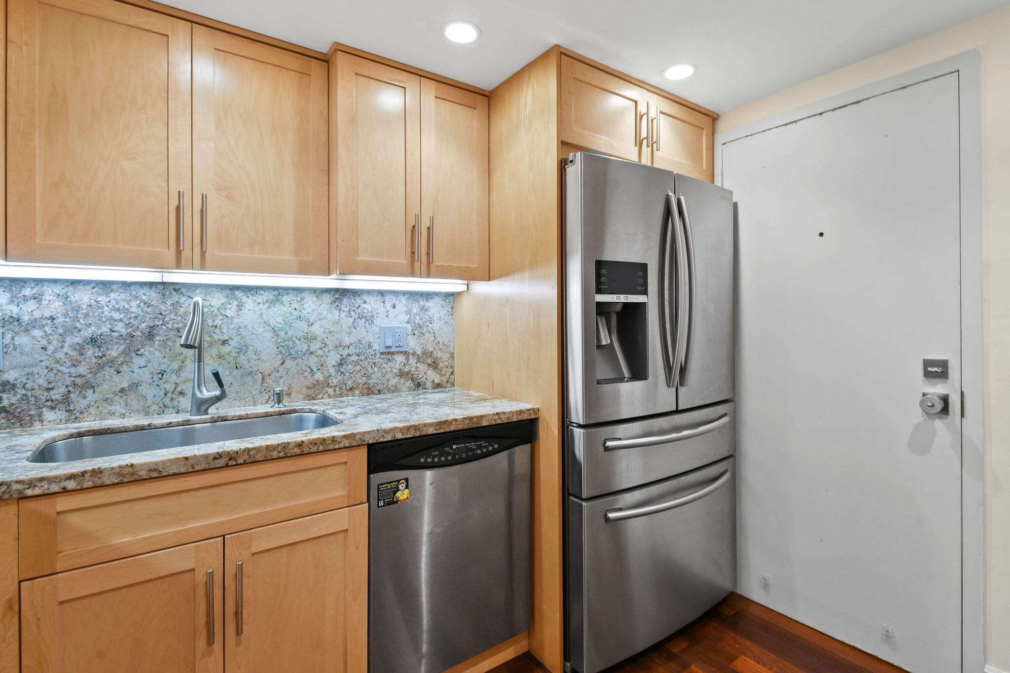 226 Brazilian Avenue 2 D