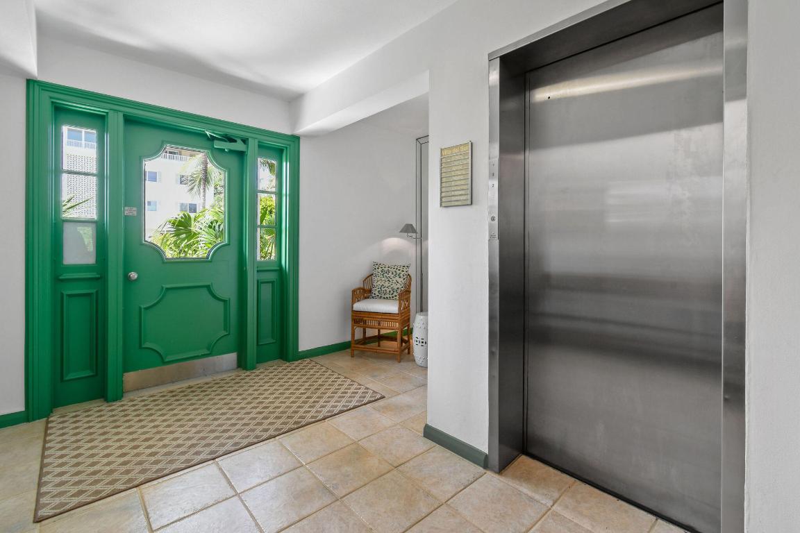 226 Brazilian Avenue 2 C