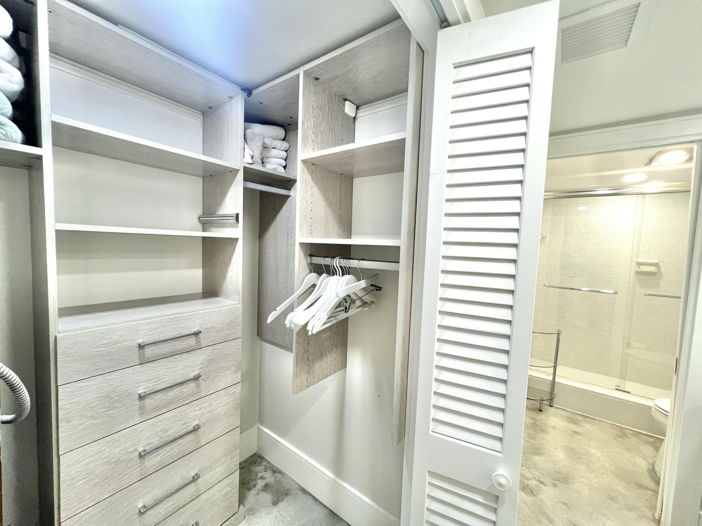 226 Brazilian Avenue 2 C