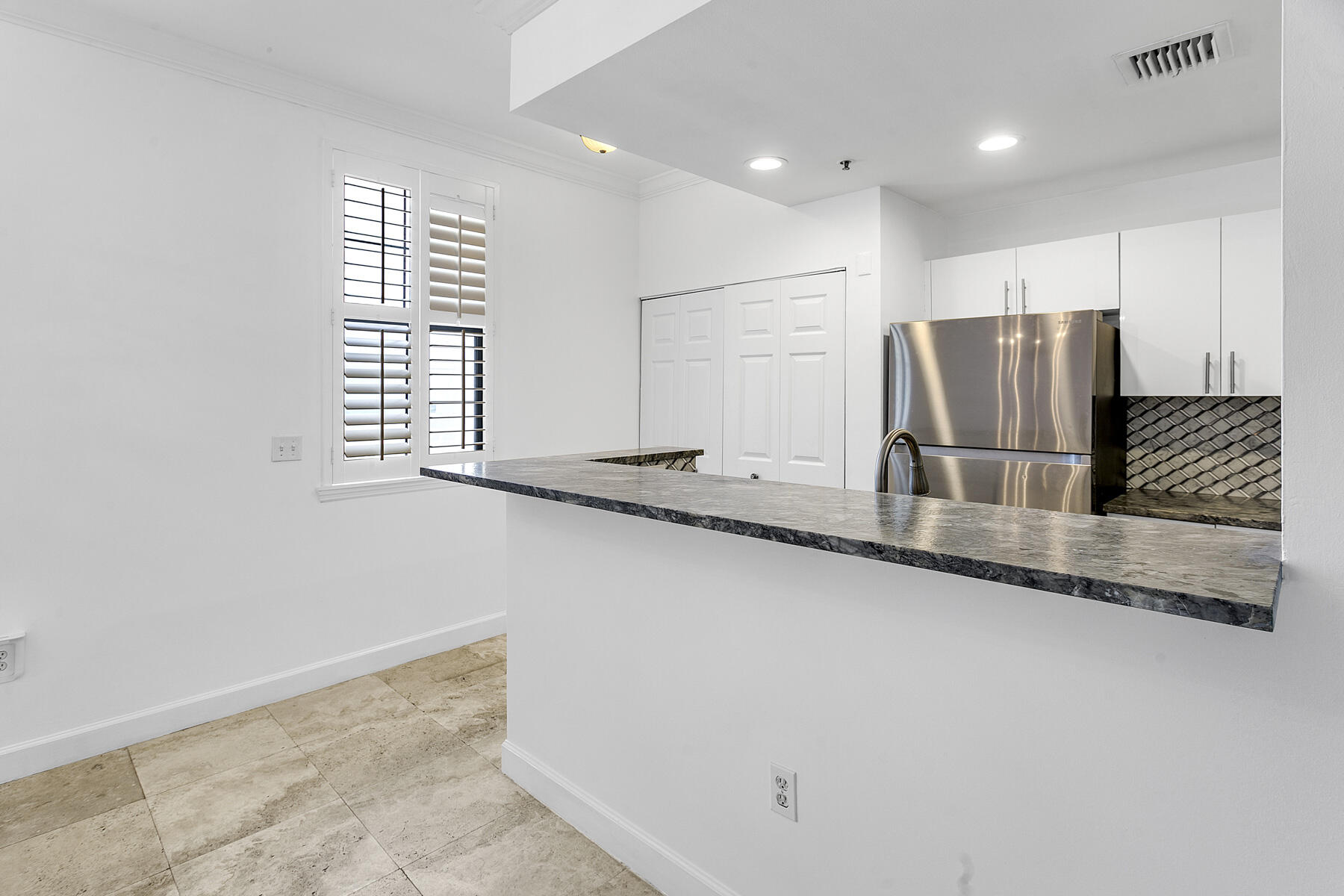 691 Hibiscus Street