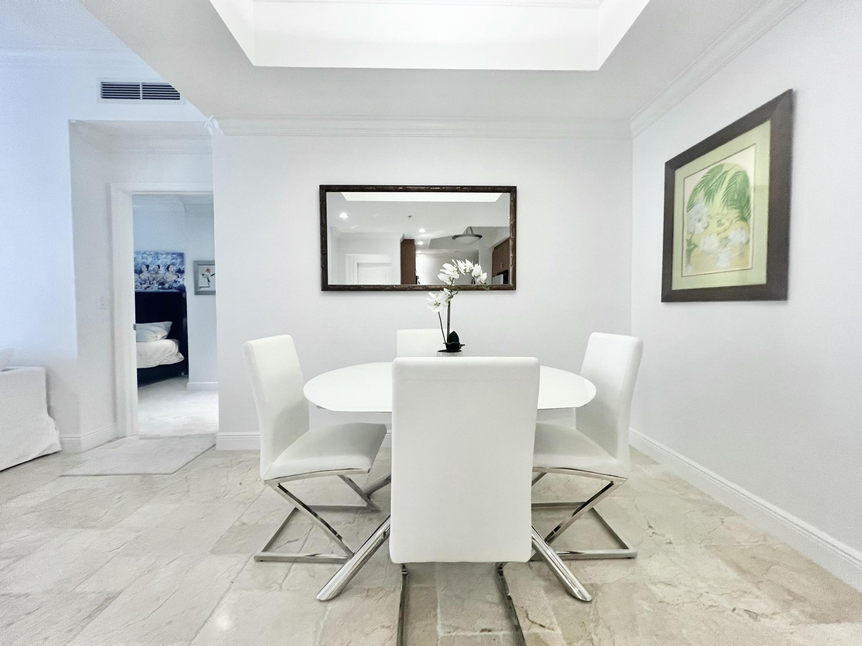 701 S Olive Avenue S 1413