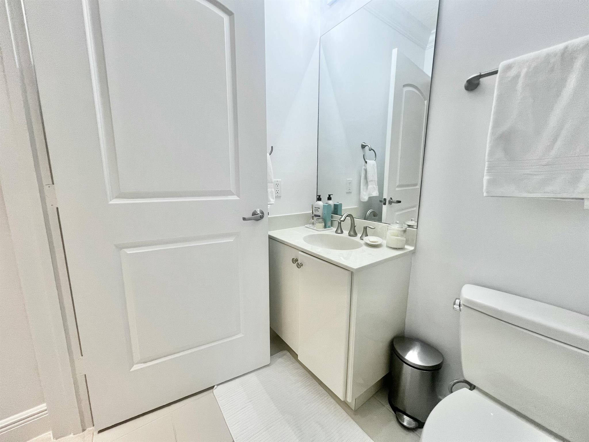 701 S Olive Avenue S 1413