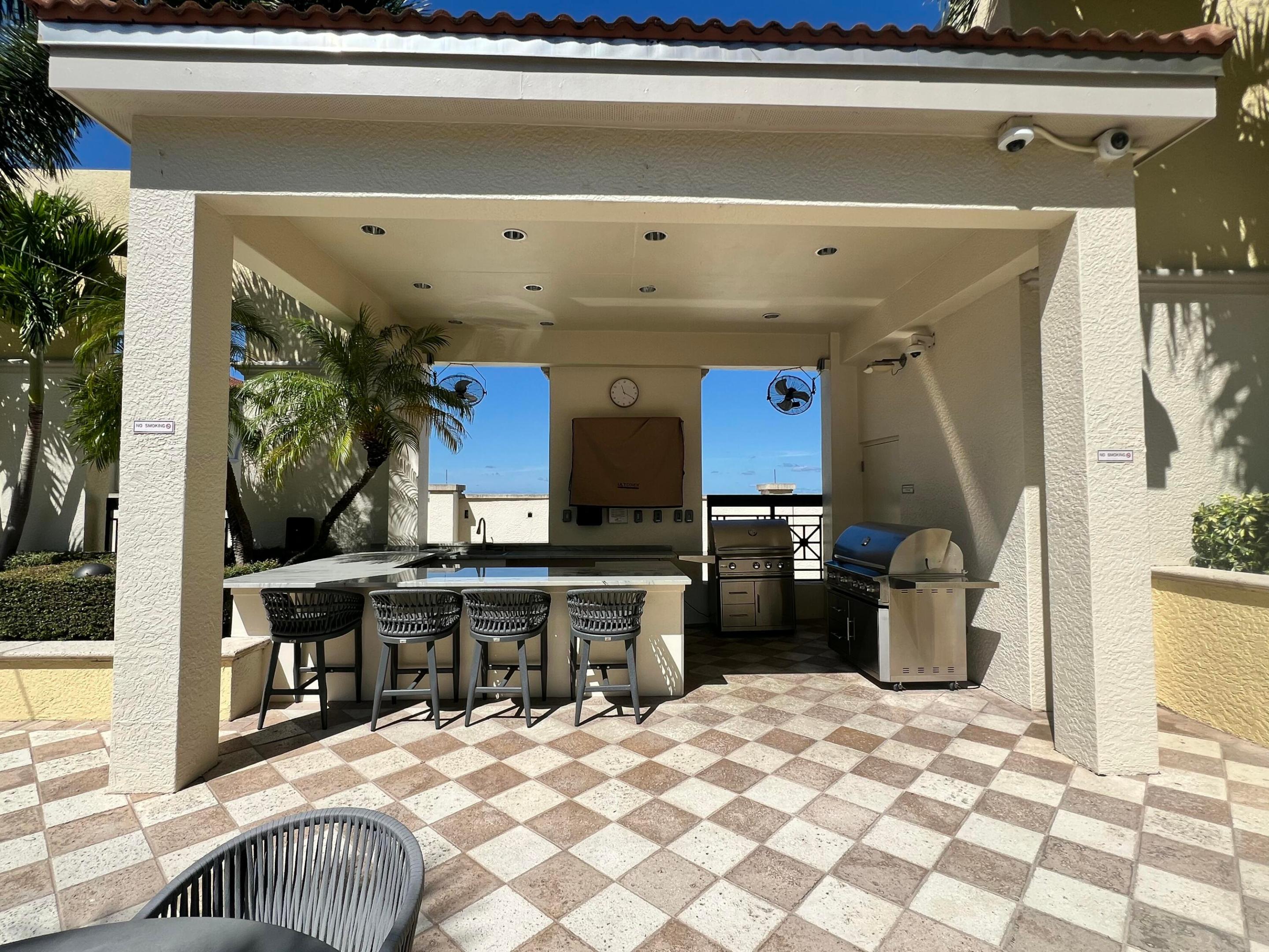 701 S Olive Avenue S 1413