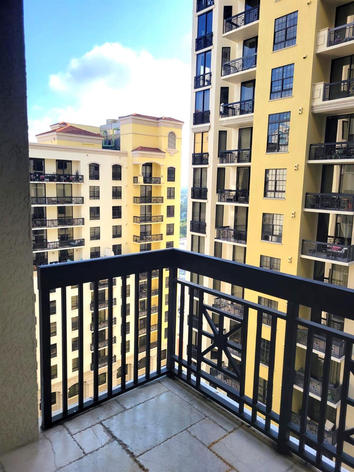 701 S Olive Avenue S 1413