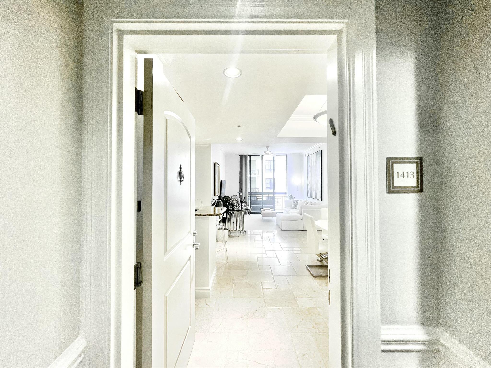 701 S Olive Avenue S 1413