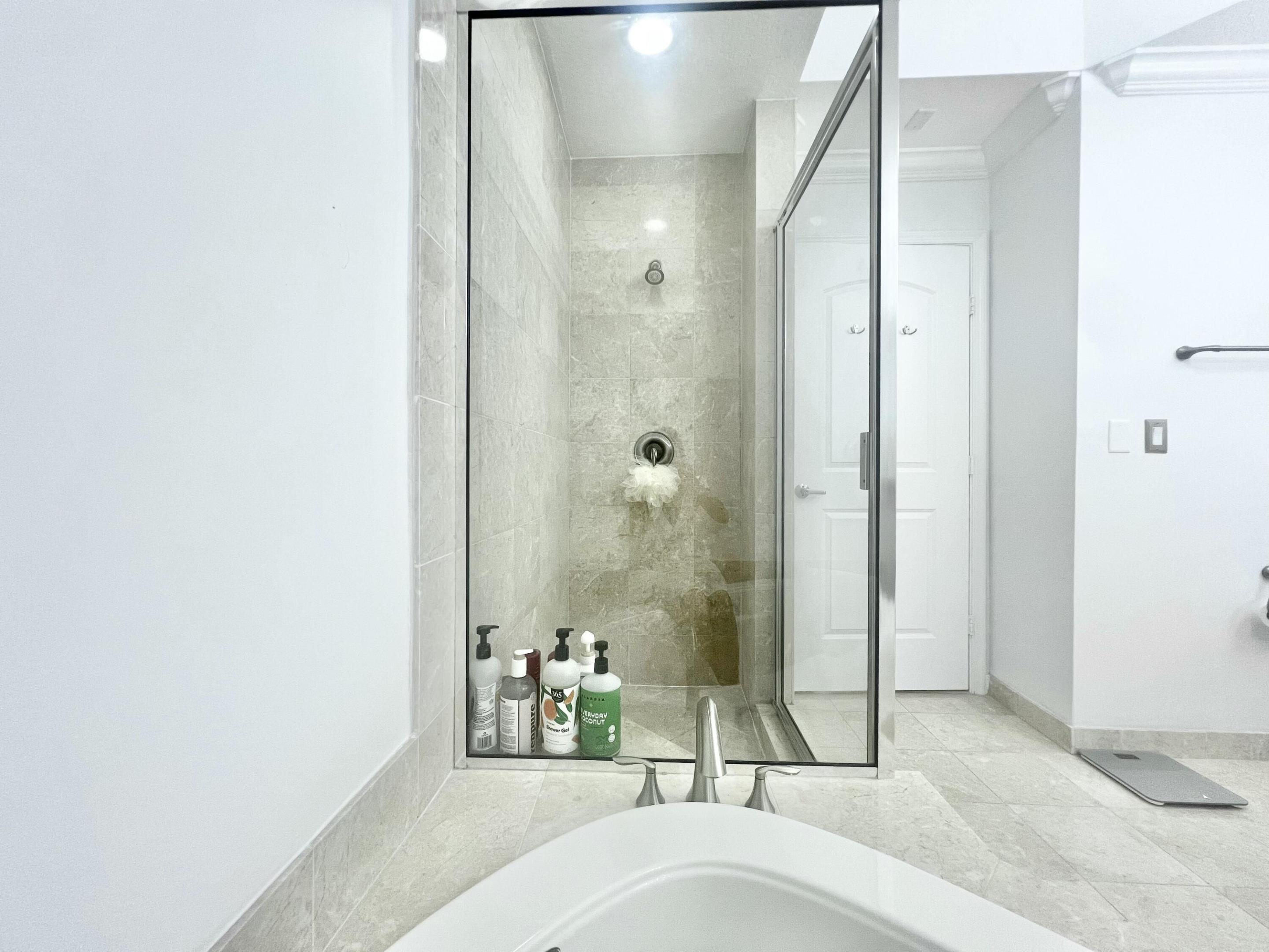 701 S Olive Avenue S 1413