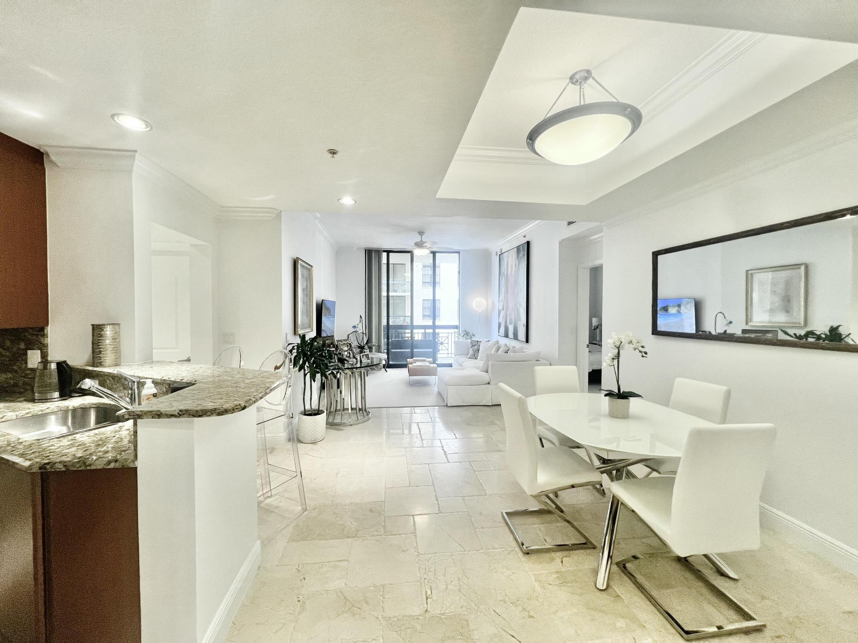 701 S Olive Avenue S 1413