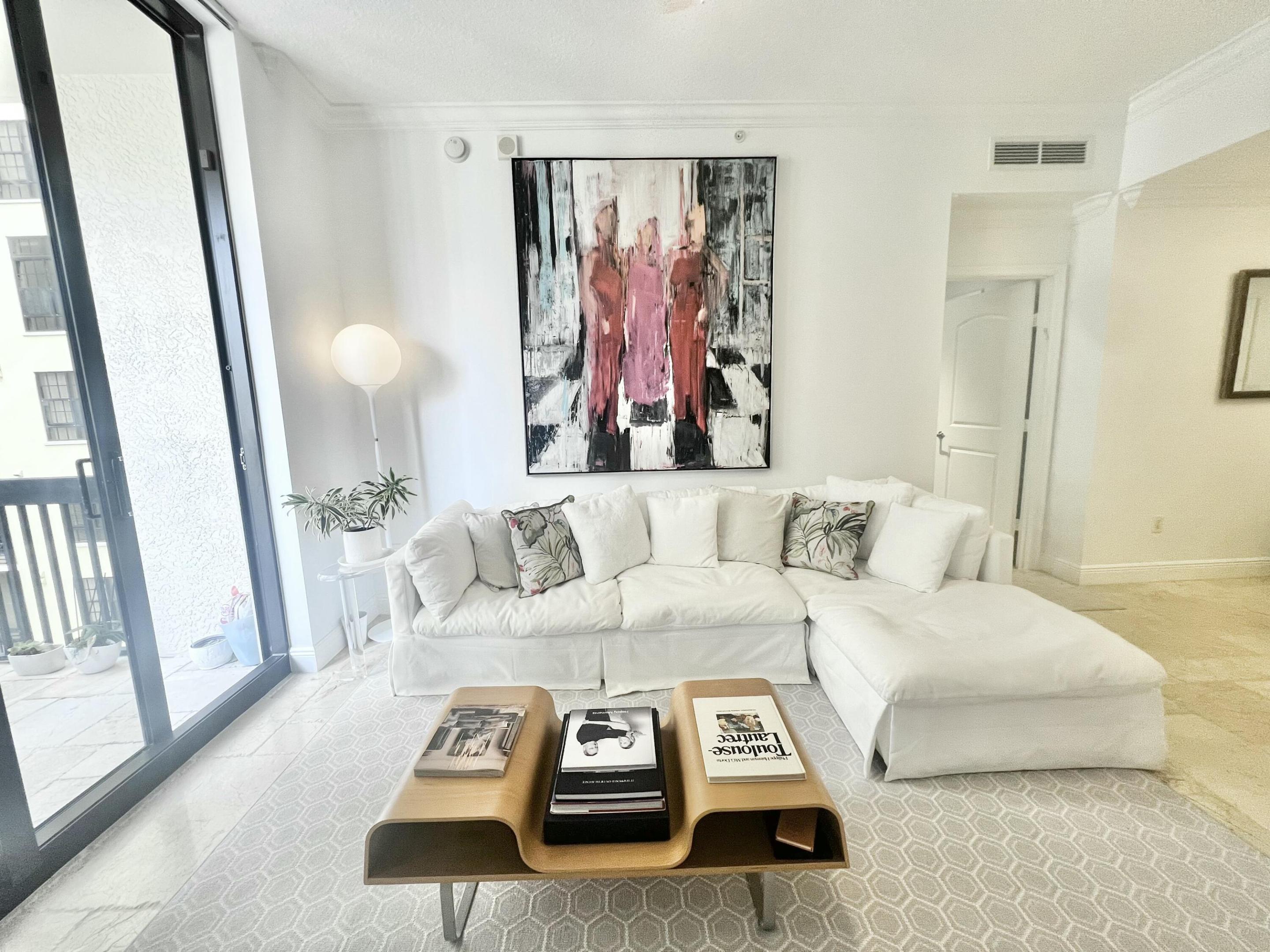 701 S Olive Avenue S 1413