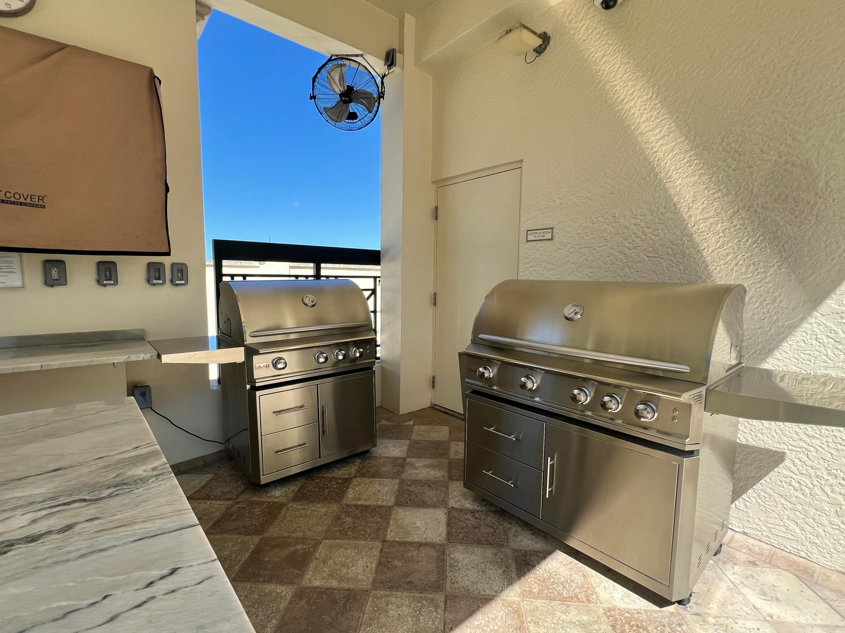 701 S Olive Avenue S 1413