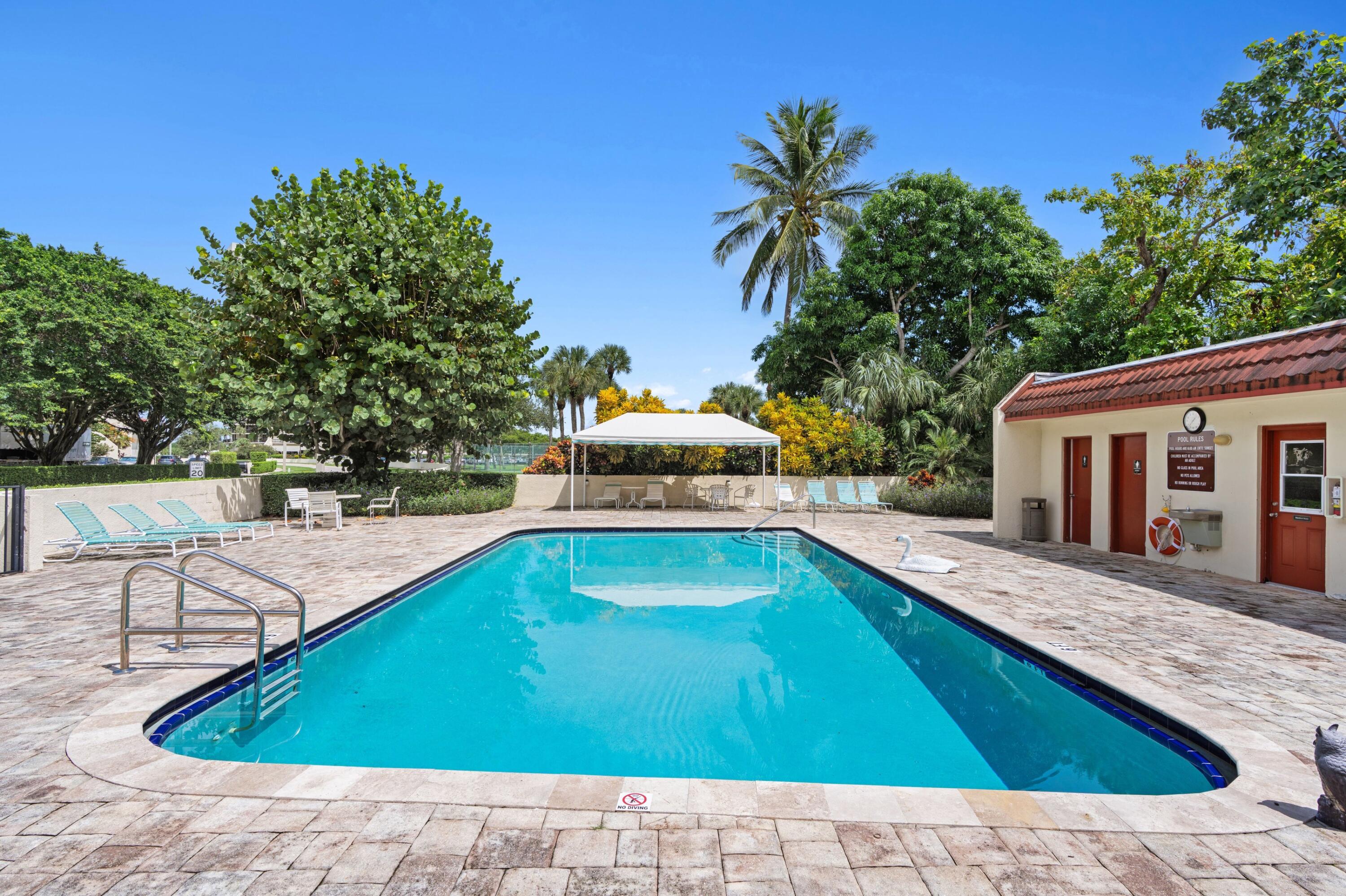 1723 Consulate Place 102