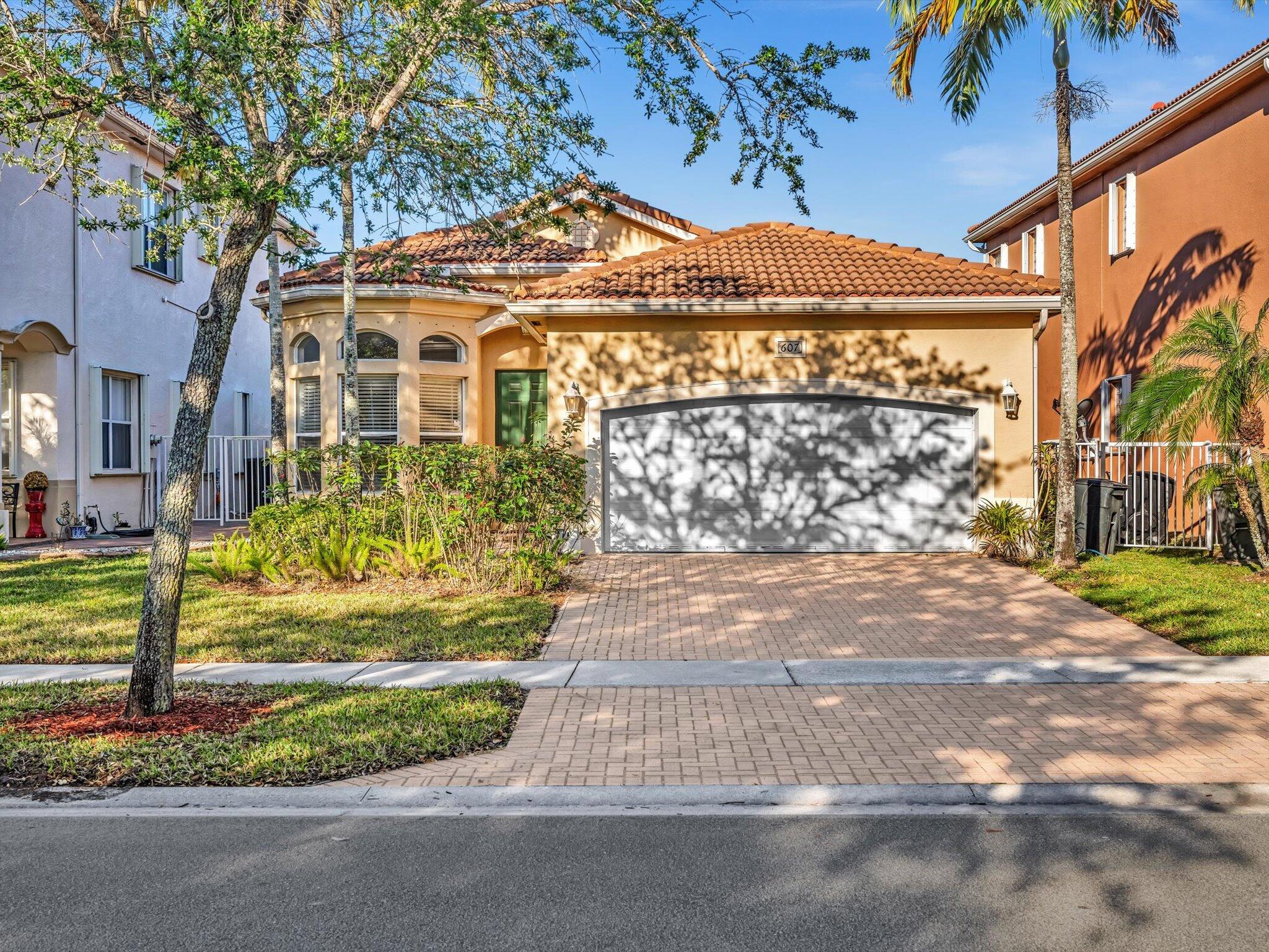 607 Gazetta Way