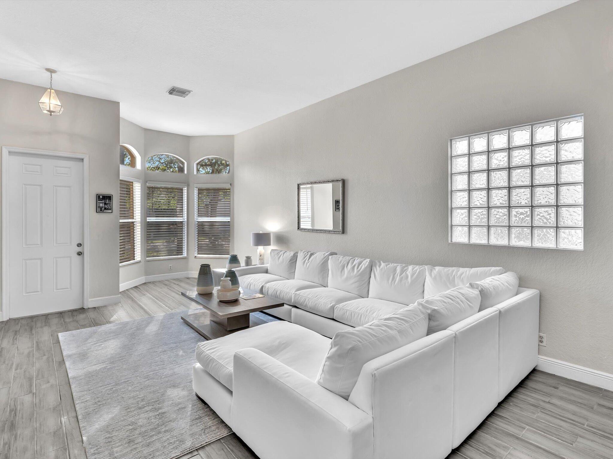 607 Gazetta Way