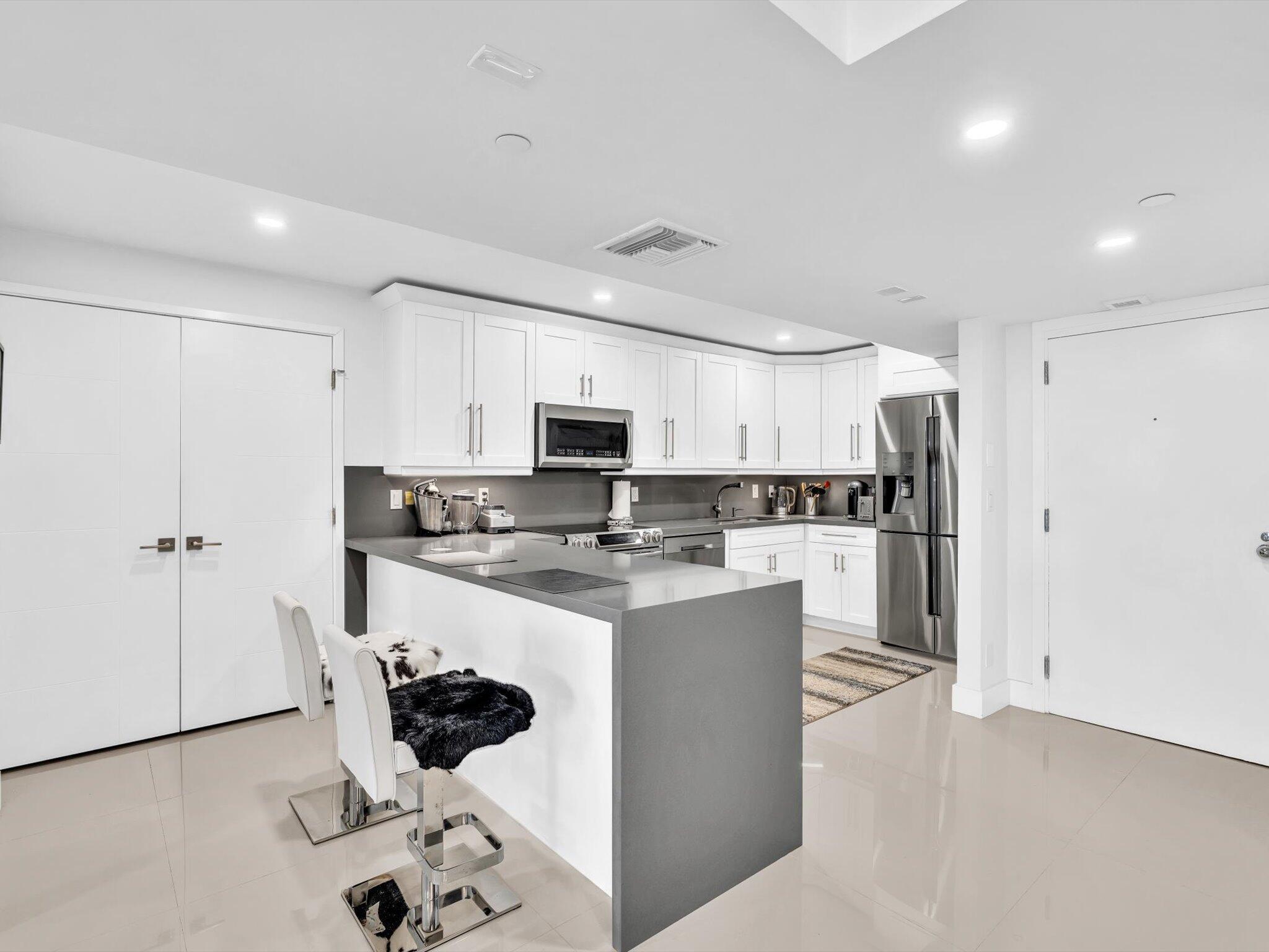 3440 S Ocean Boulevard 307n