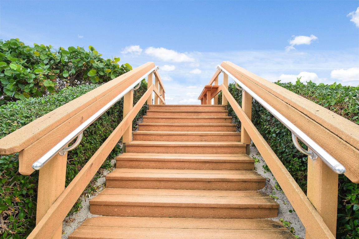 3440 S Ocean Boulevard 105s