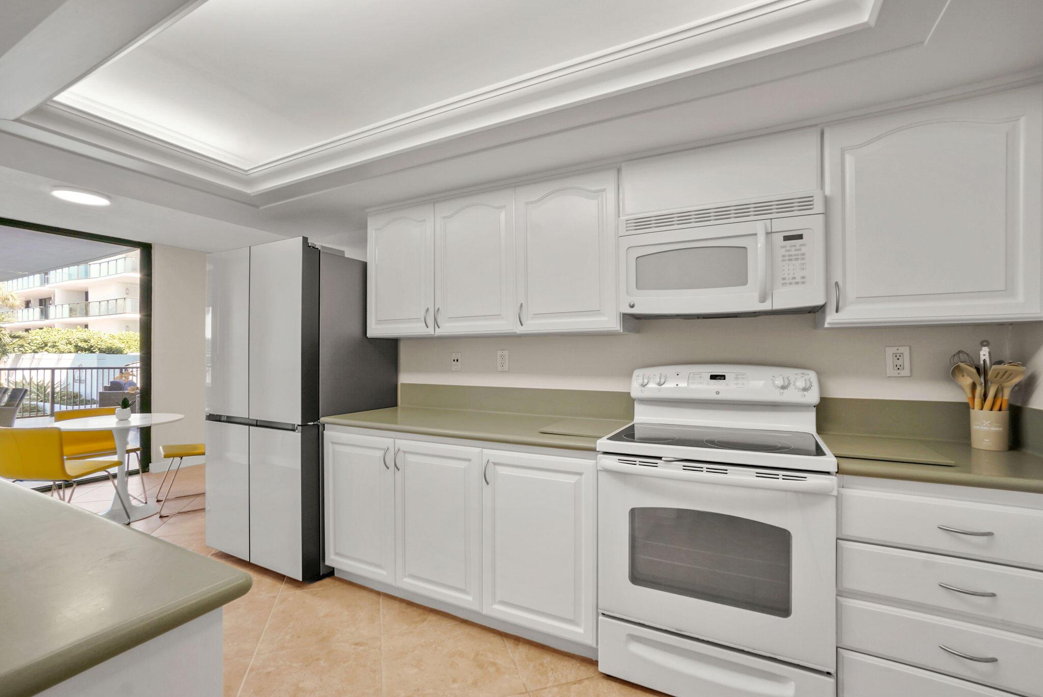 3440 S Ocean Boulevard 105s