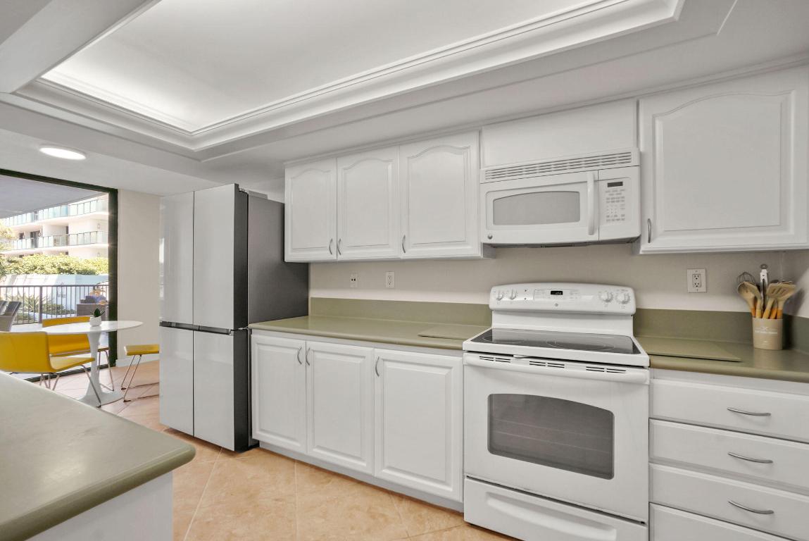 3440 S Ocean Boulevard 105s