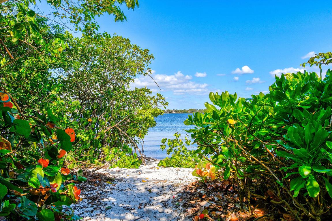 3440 S Ocean Boulevard 105s